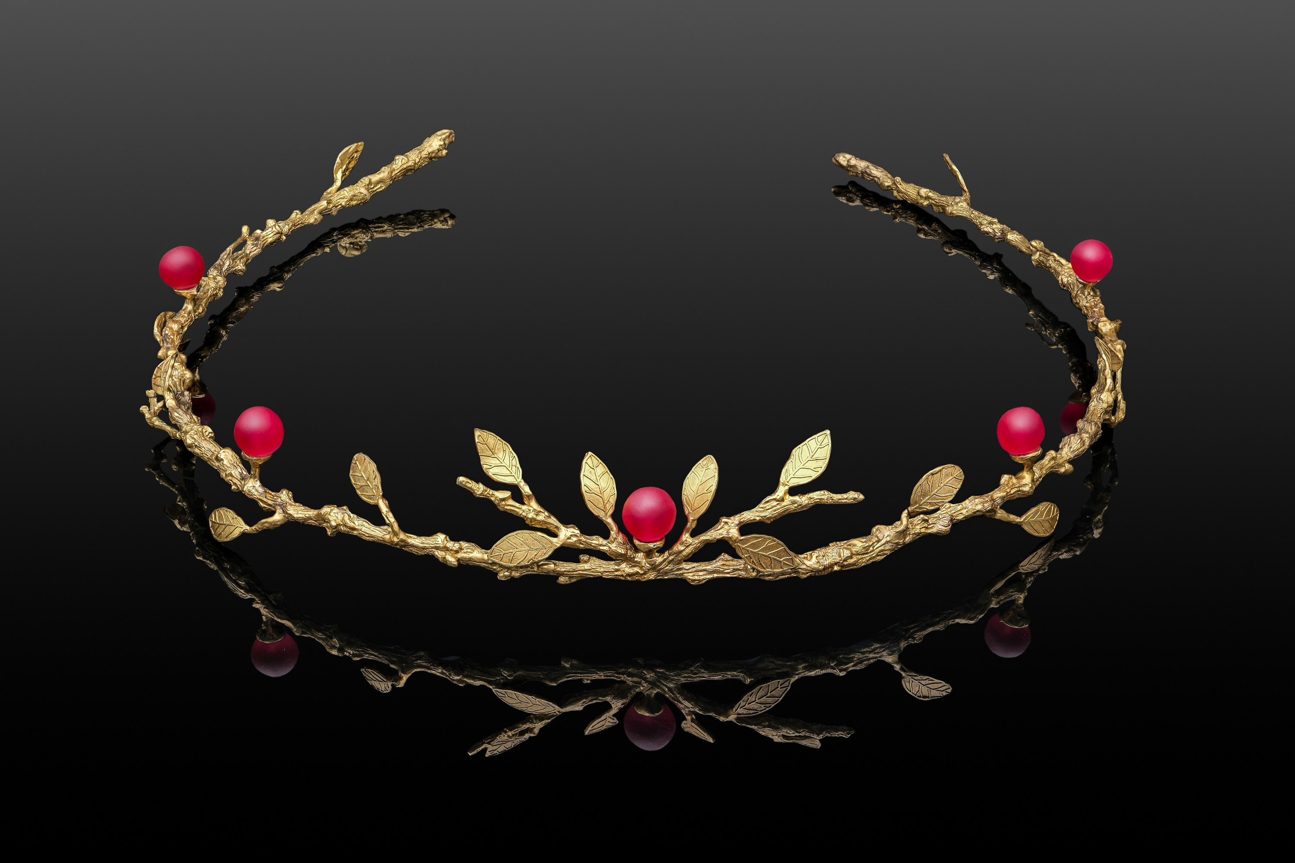 Рекламная эксклюзивная предметная фотосъёмка ювелирных изделий в Москве  тел +7 966-003-13-07. Высококачественная профессиональная рекламная фотосъёмка ювелирных украшений, драгоценных камней в Москве. Обучение, консультация