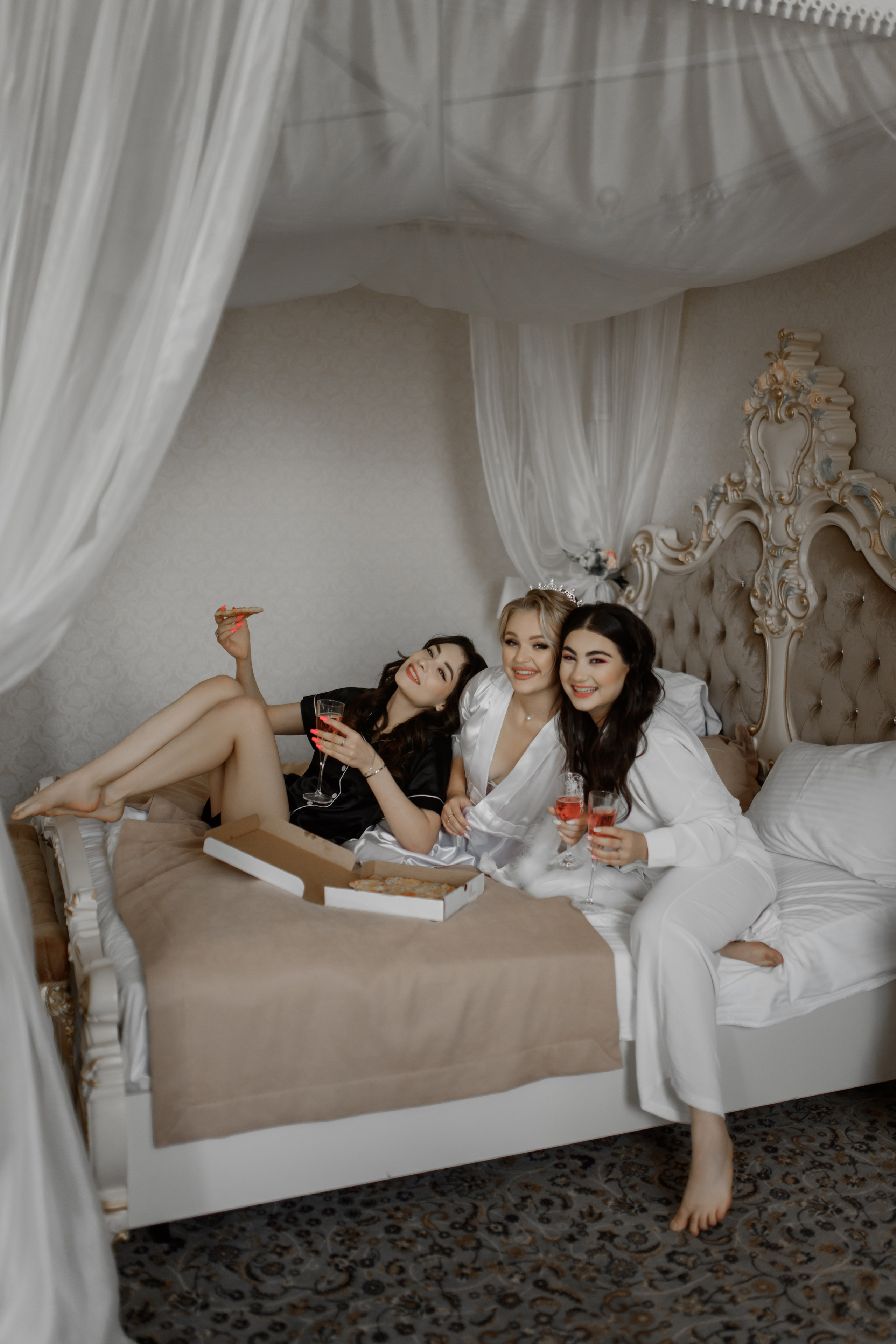 T & A. Свадебный фотограф в г. Астрахань. Так же выезжаю в другие города