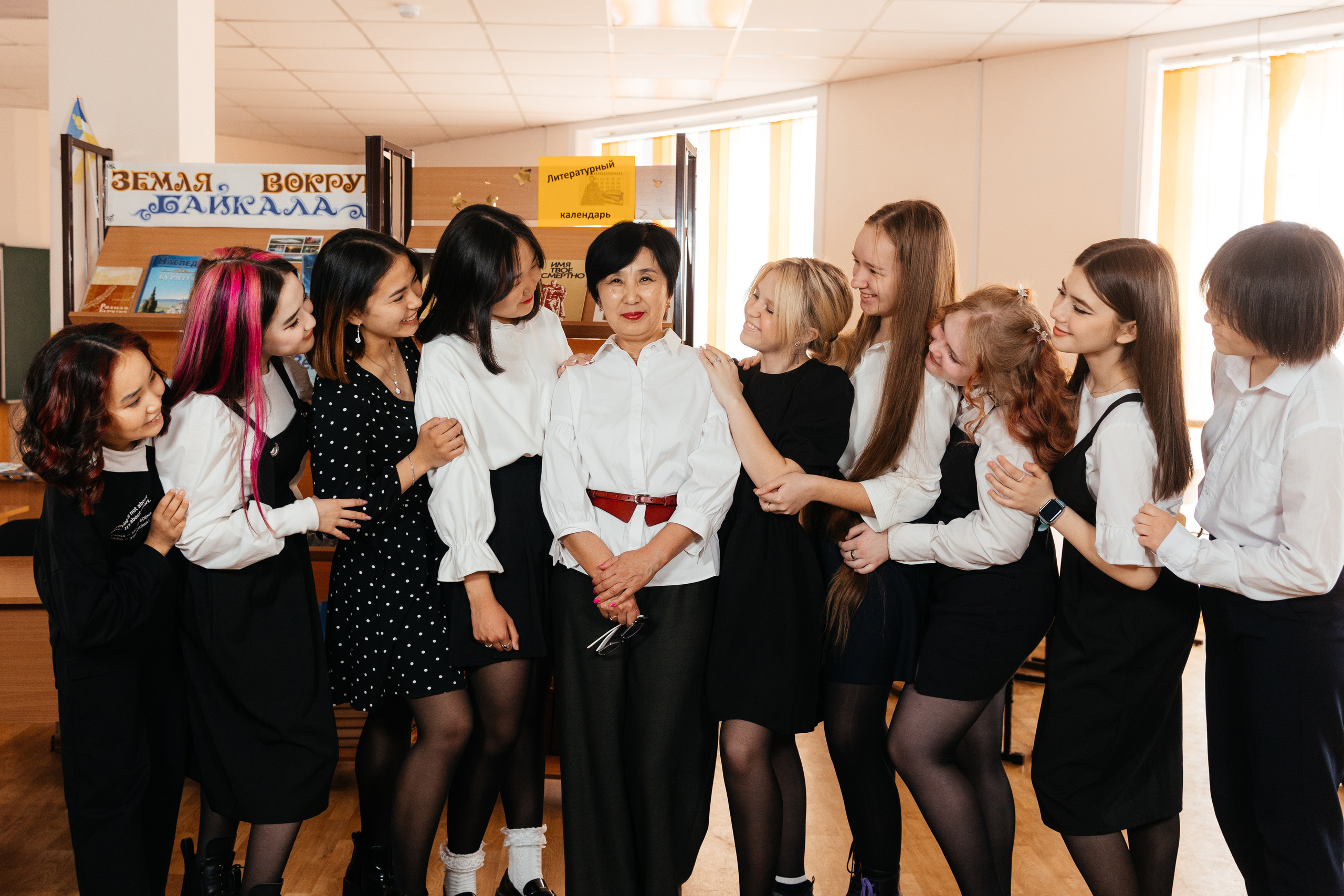 Фотосессия в школе. СОШ 63. Свадебный и семейный фотограф в Улан-Удэ