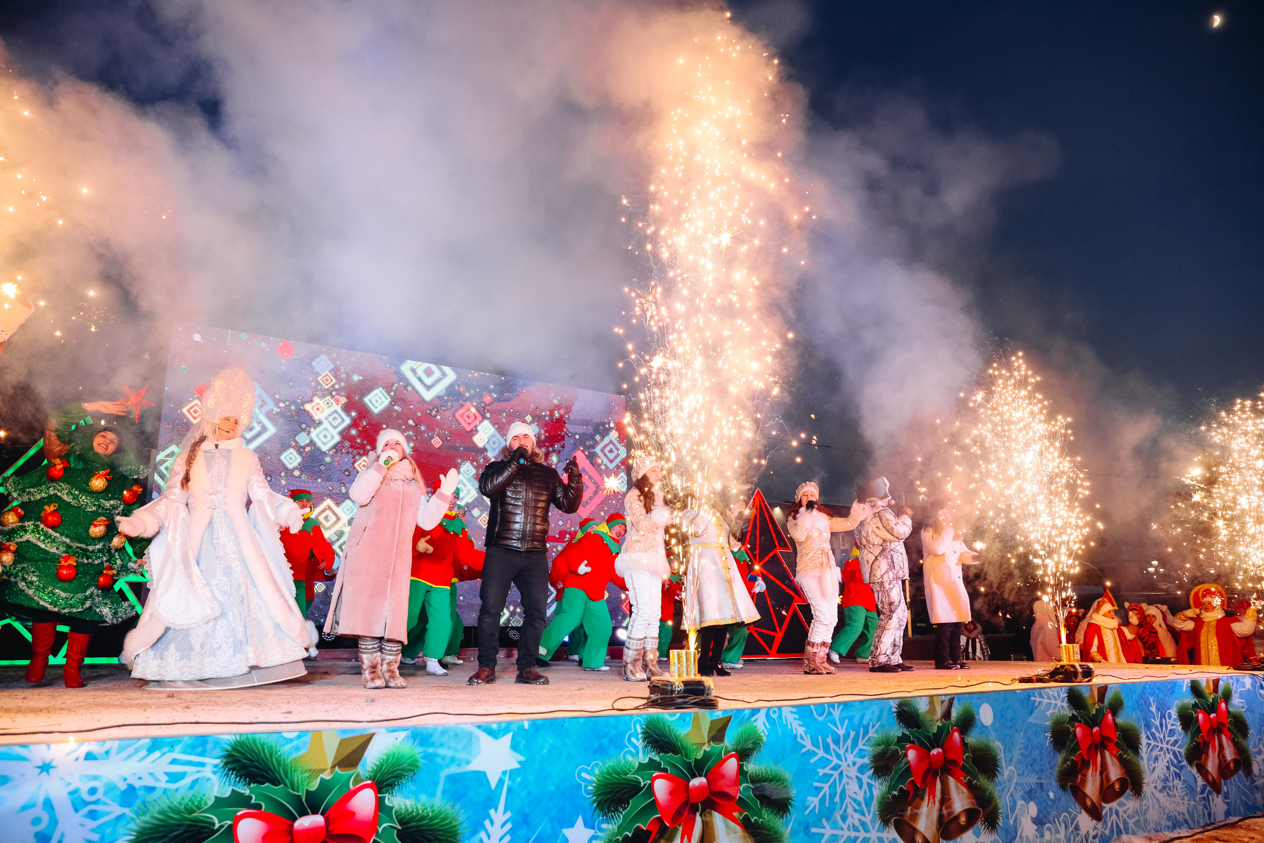 Открытие городской ёлки г. Улан-Удэ. Свадебный и семейный фотограф в Улан-Удэ