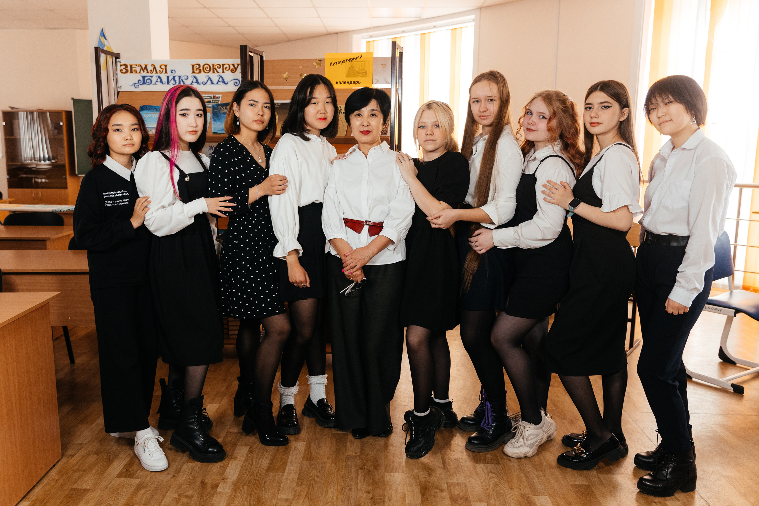 Фотосессия в школе. СОШ 63. Свадебный и семейный фотограф в Улан-Удэ