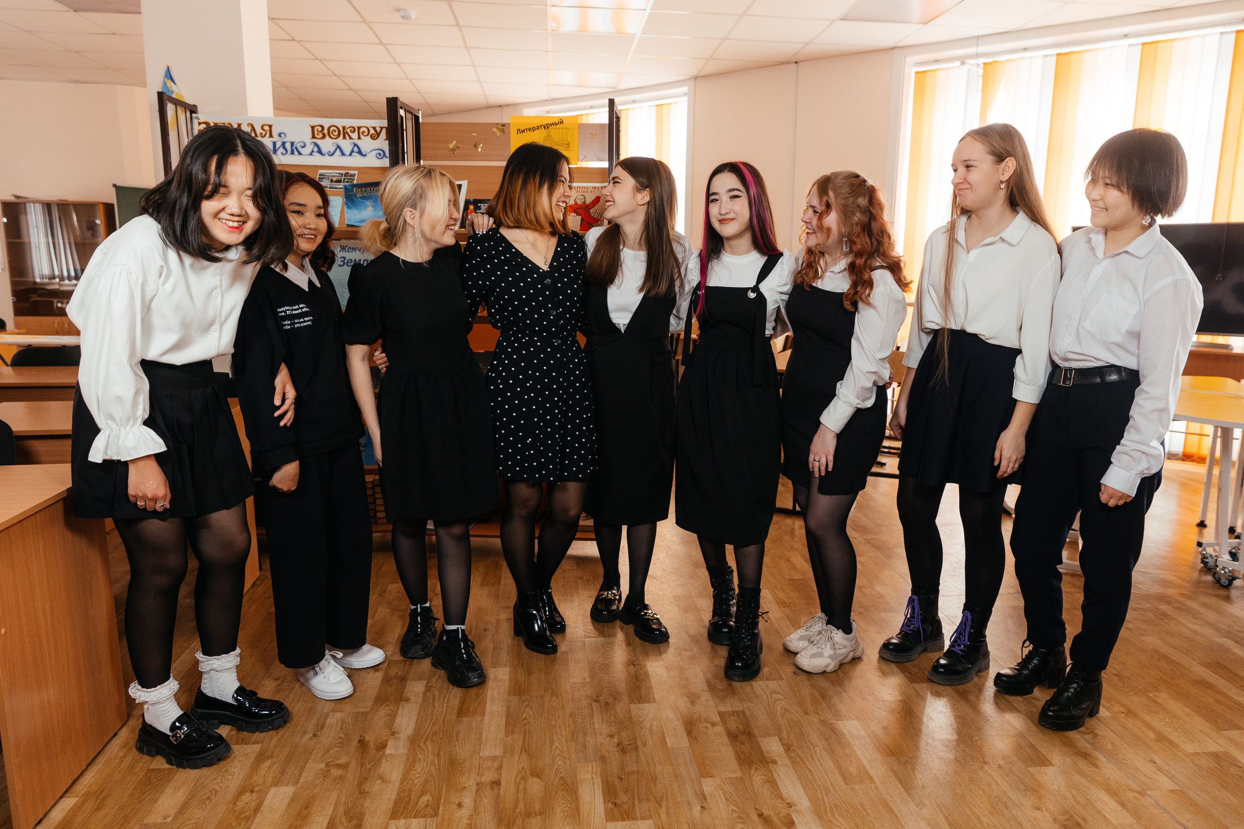 Фотосессия в школе. СОШ 63. Свадебный и семейный фотограф в Улан-Удэ