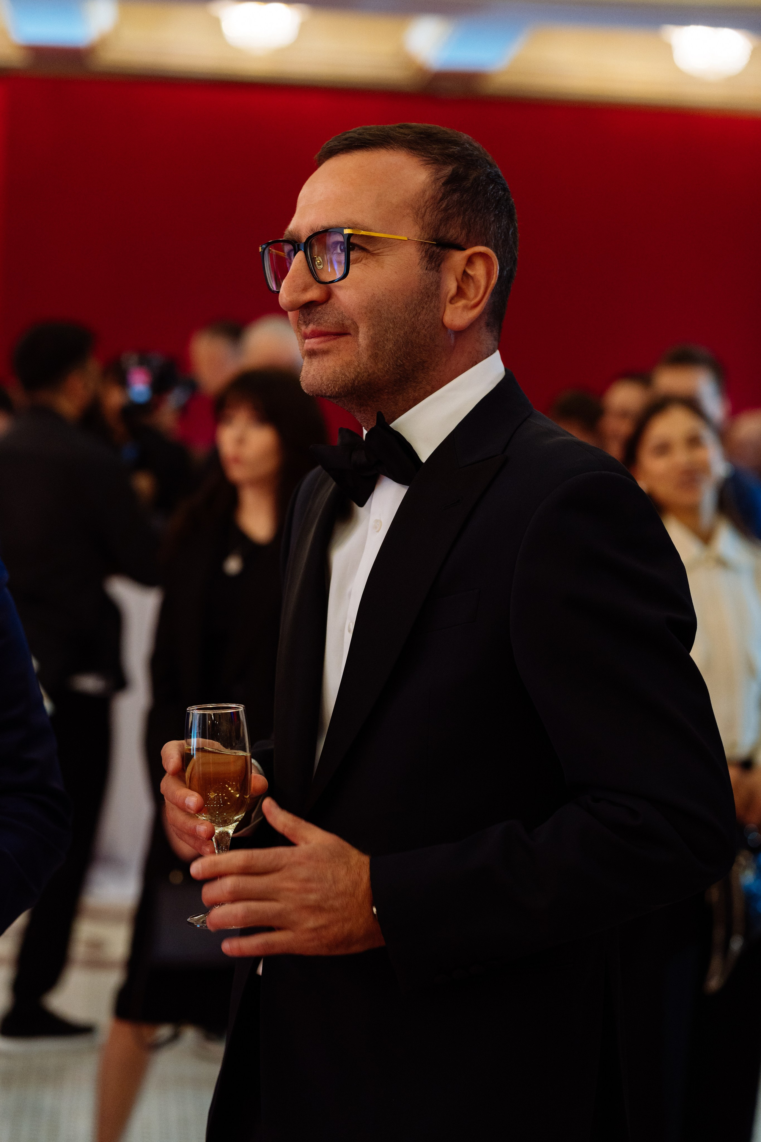 Metaratings Almaty 2025. Репортажный фотограф в Астане — Диана Калтаева, портретный фотограф