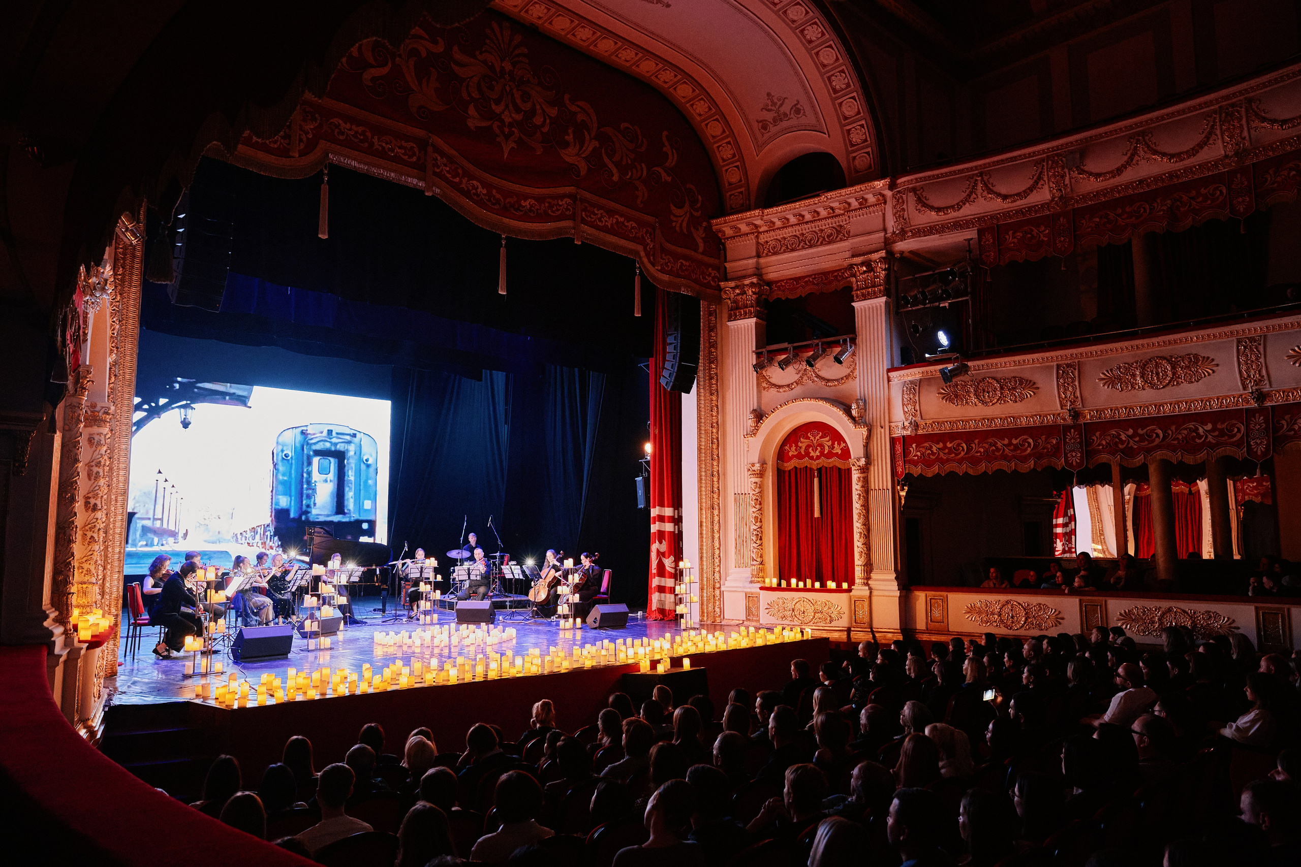 Шедевры мировой неоклассики при свечах. The Best 26.02. Свадебный репортажный фотограф краснодар максим дремов дрёмов фотосессия студия цена