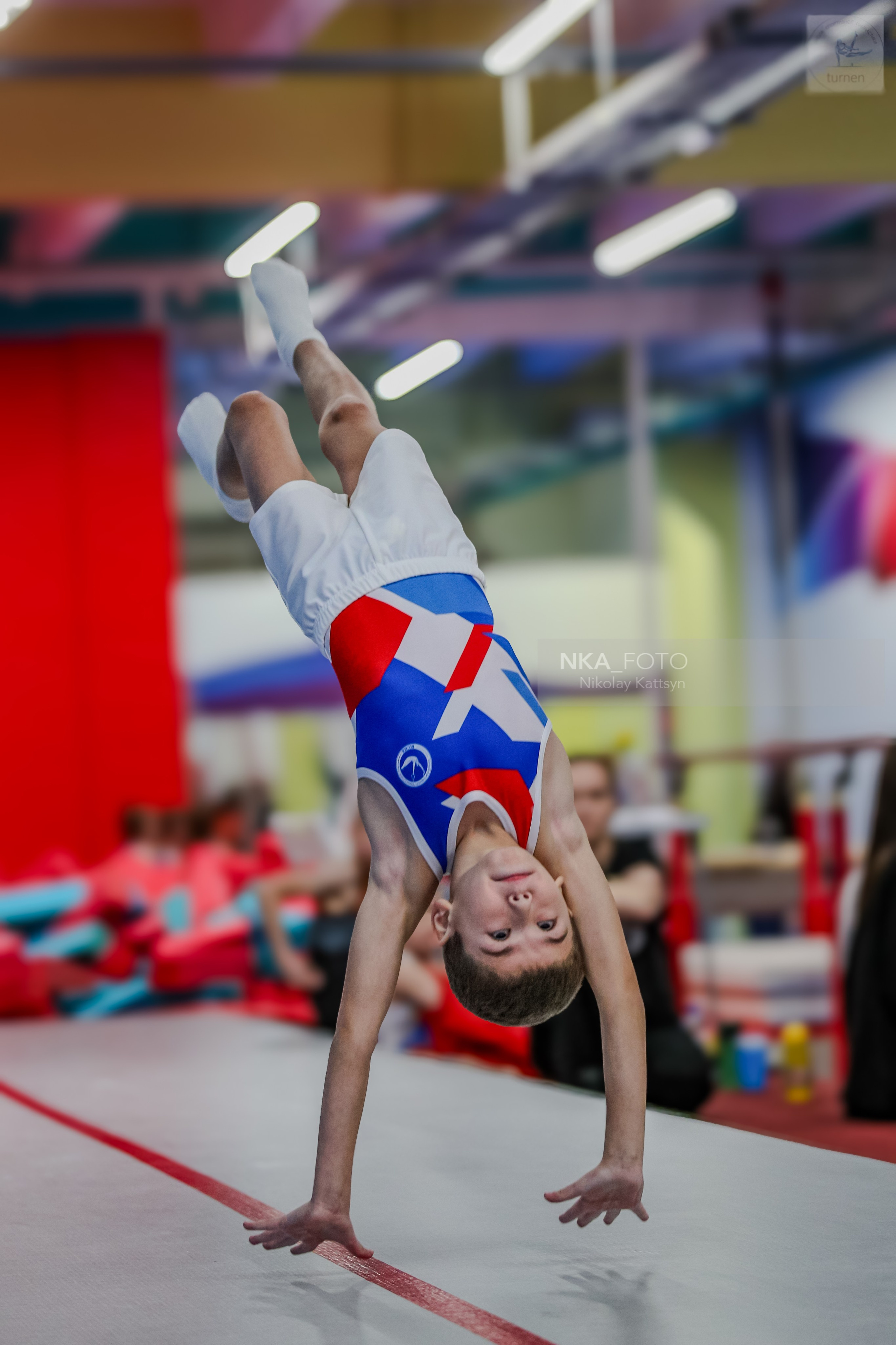 Спортивная гимнастика. Юниоры. Фотограф в Москве портреты | репортажи | спорт