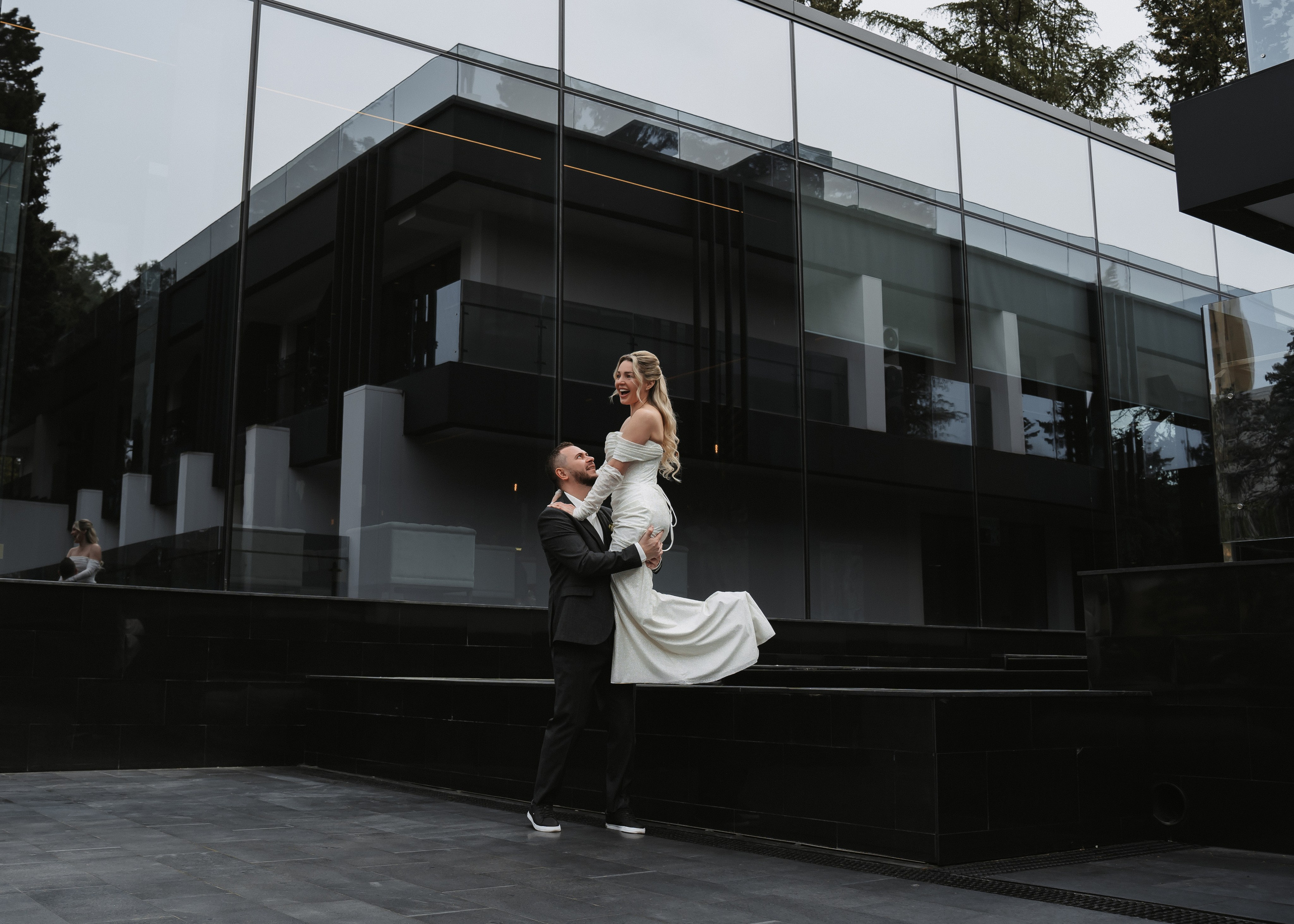 Свадебная фотосессия на море и в горах в Сочи. Алина Бернд — свадебный и индивидуальный фотограф в Сочи и Адлере