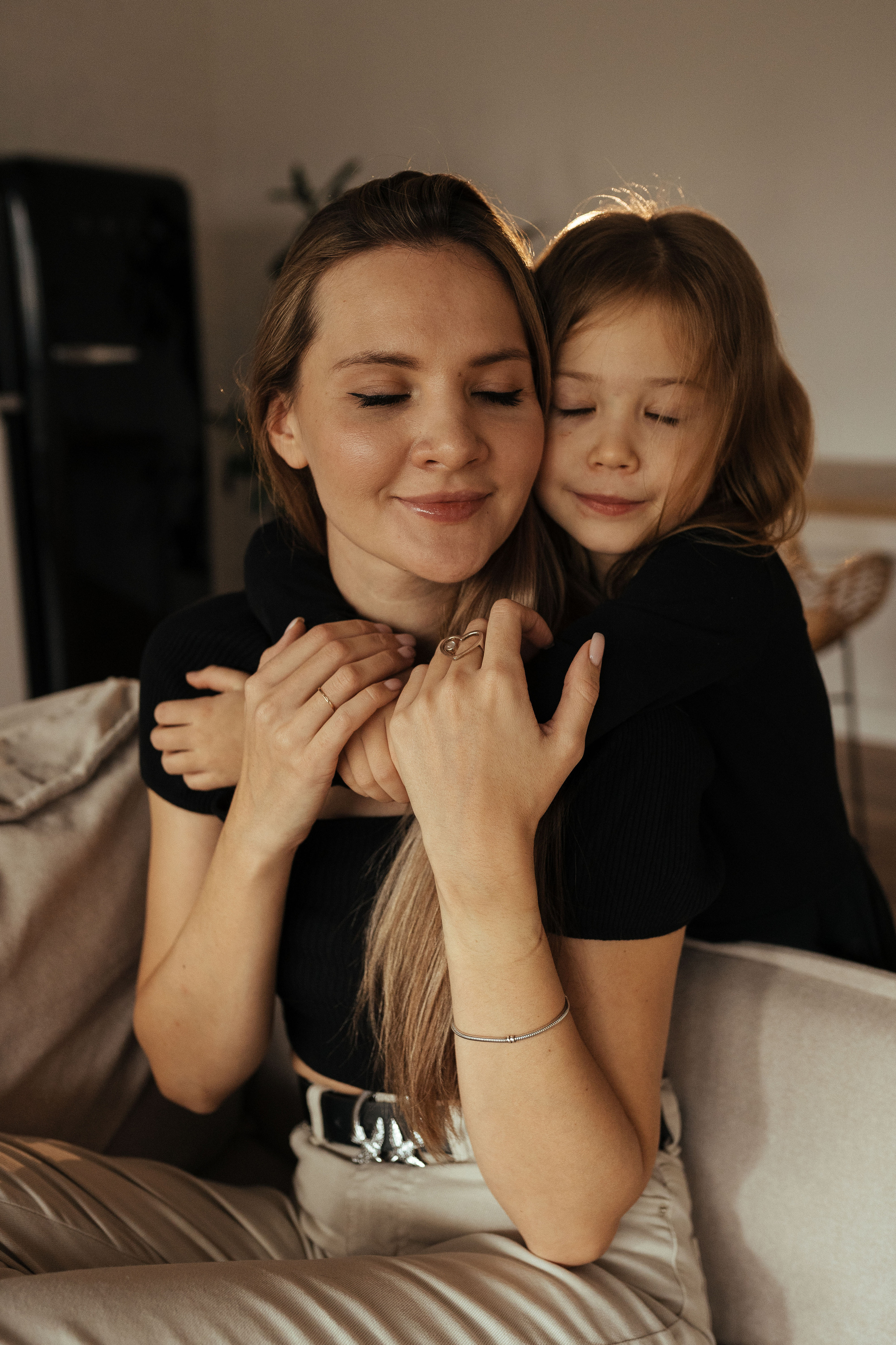 Семейная фотосессия в студии в Москве, семейный фотограф Анна Полушина. Свадебный фотограф в Москве Анна Полушина