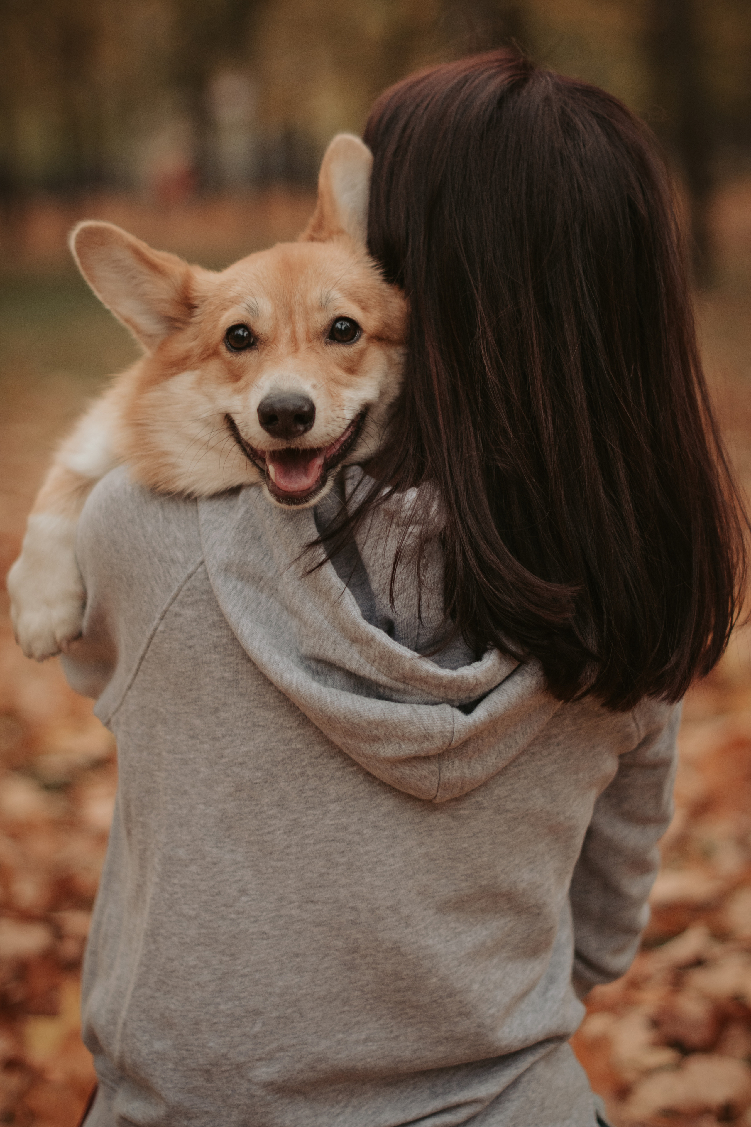 Марина и Мася, Новодевичий сквер. Свадебный фотограф в Москве Анна Полушина