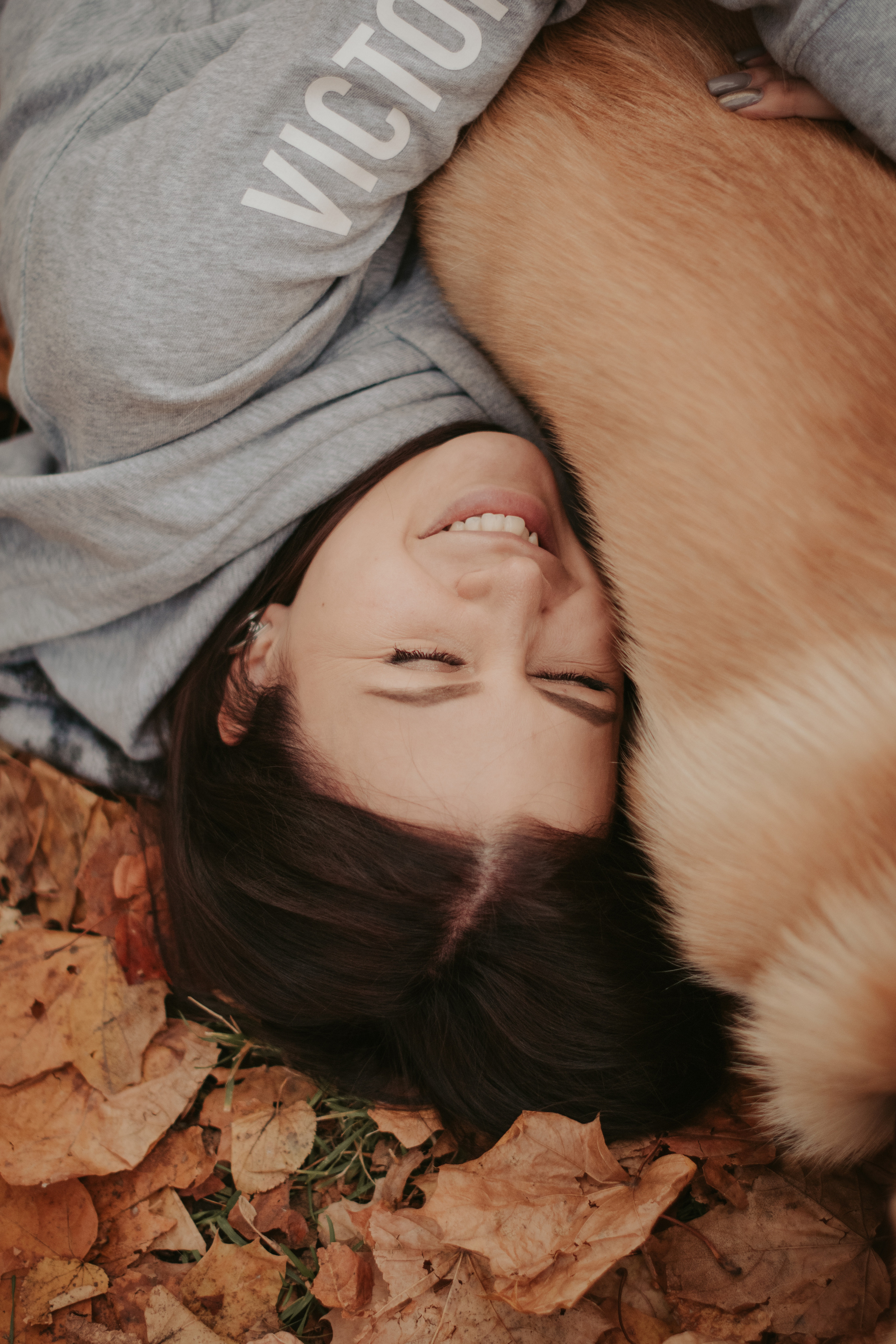 Марина и Мася, Новодевичий сквер. Свадебный фотограф в Москве Анна Полушина