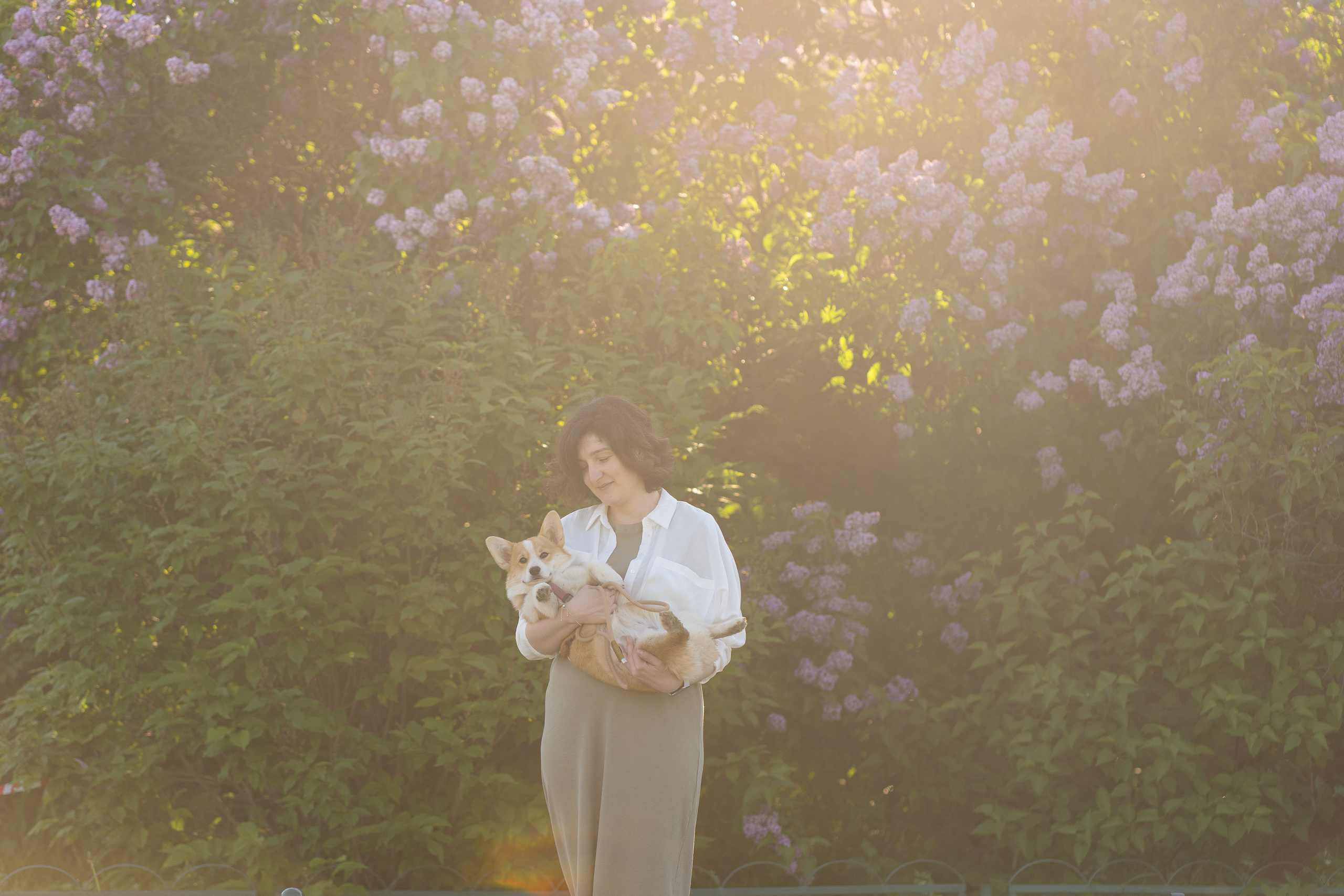 Полина и Стеша, Сиреневый сад. Свадебный фотограф в Москве Анна Полушина