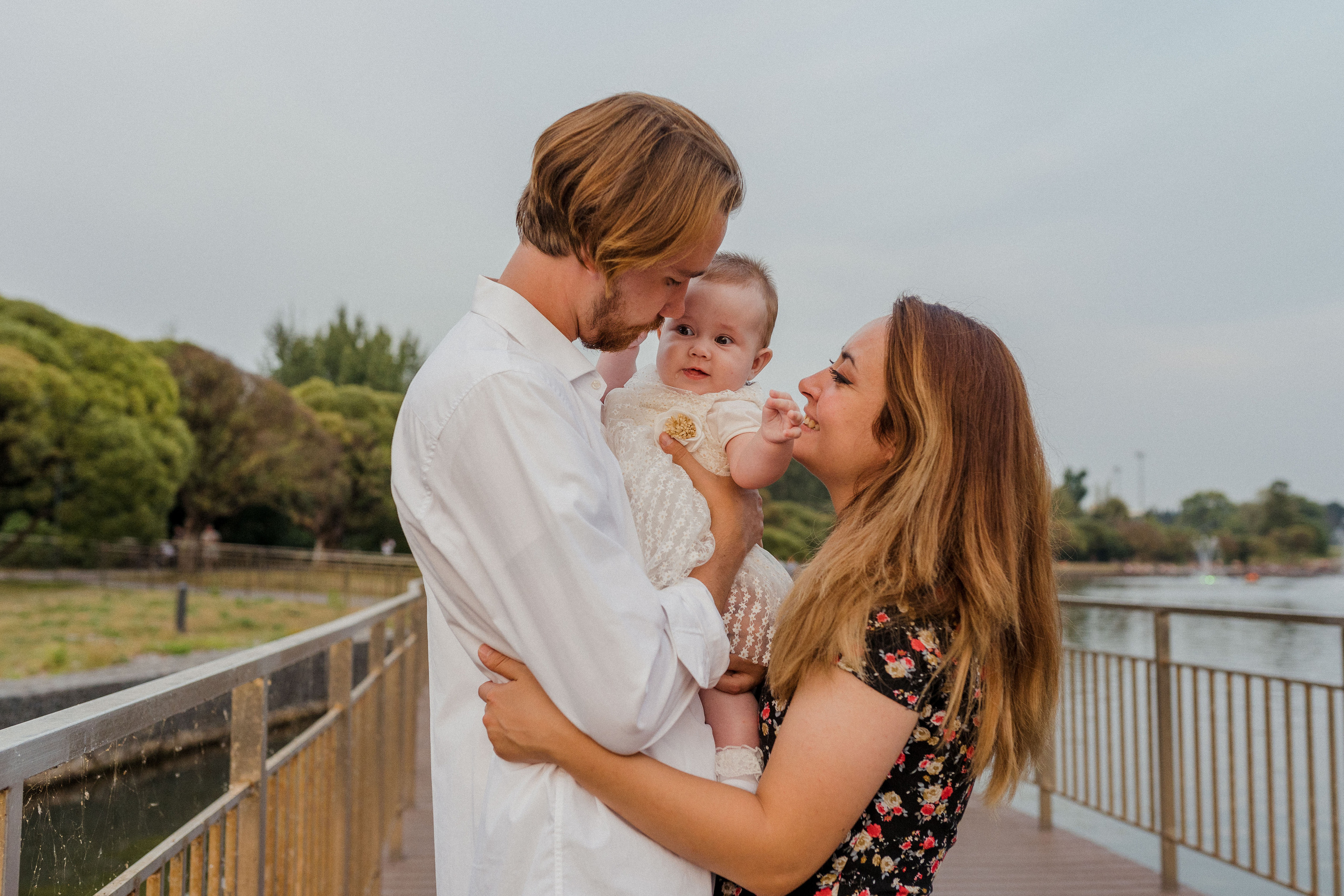 Семейная фотосессия в студии в Москве, семейный фотограф Анна Полушина. Свадебный фотограф в Москве Анна Полушина