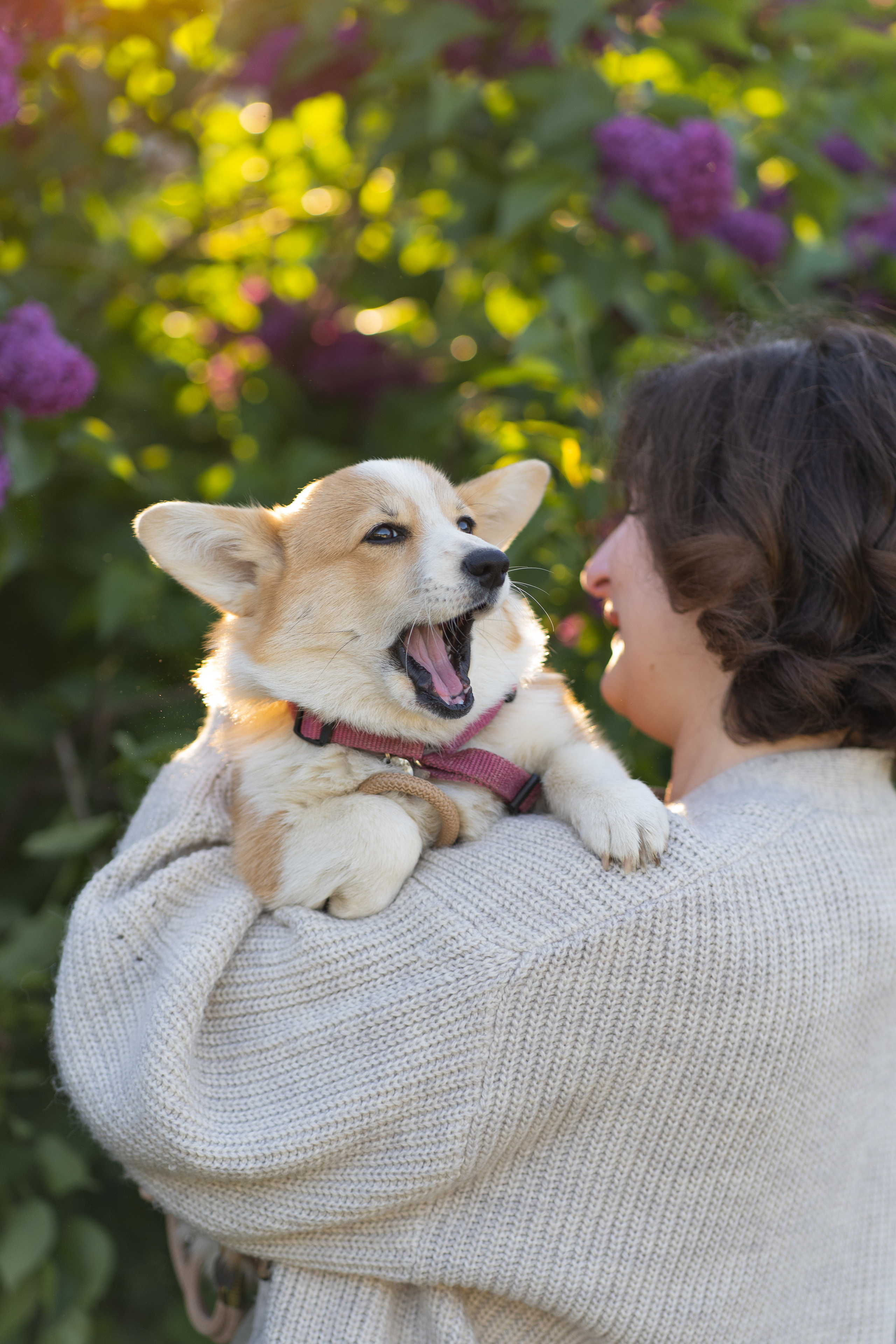 Полина и Стеша, Сиреневый сад. Свадебный фотограф в Москве Анна Полушина