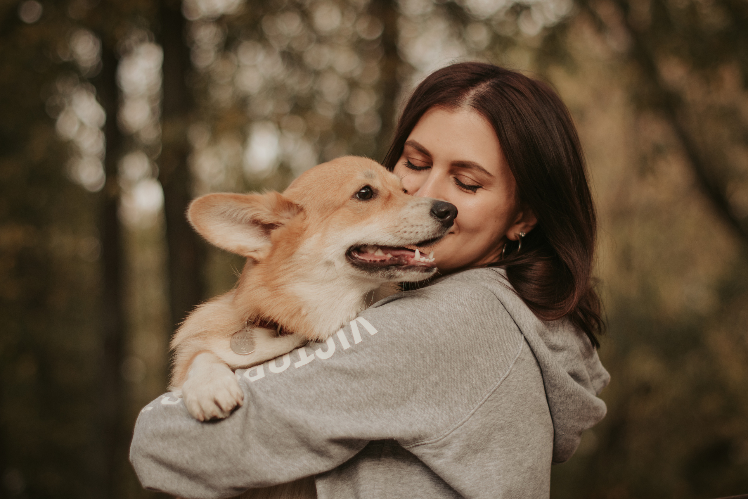 Марина и Мася, Новодевичий сквер. Свадебный фотограф в Москве Анна Полушина