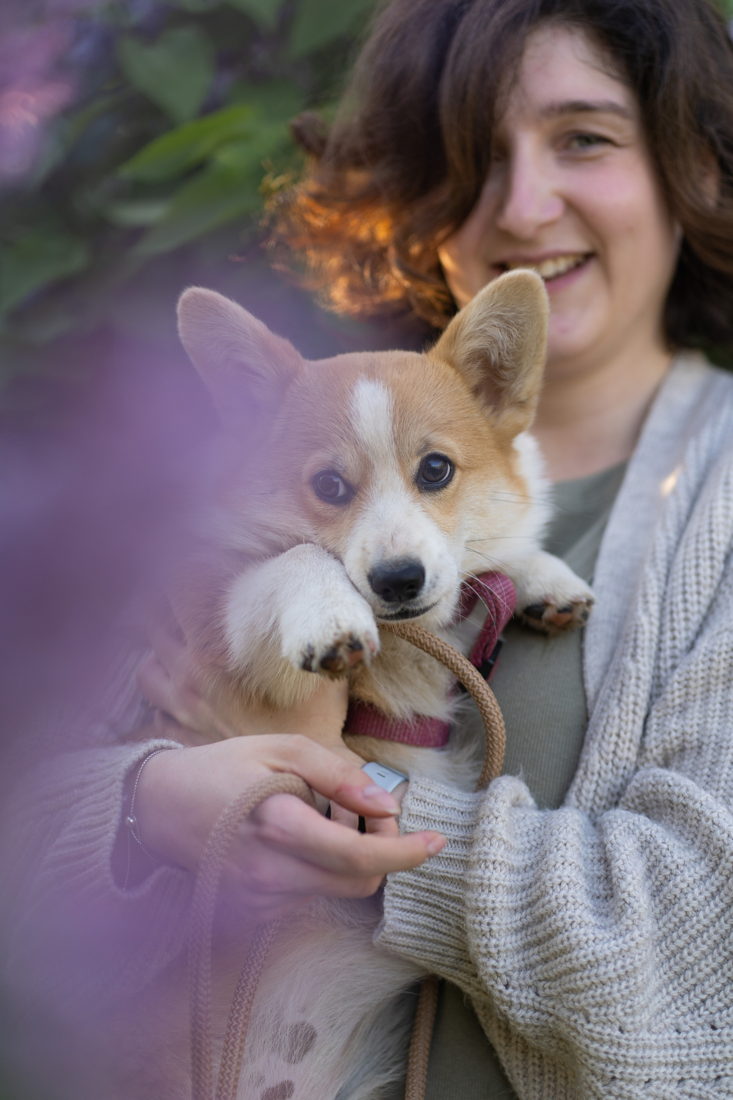 Полина и Стеша, Сиреневый сад. Свадебный фотограф в Москве Анна Полушина
