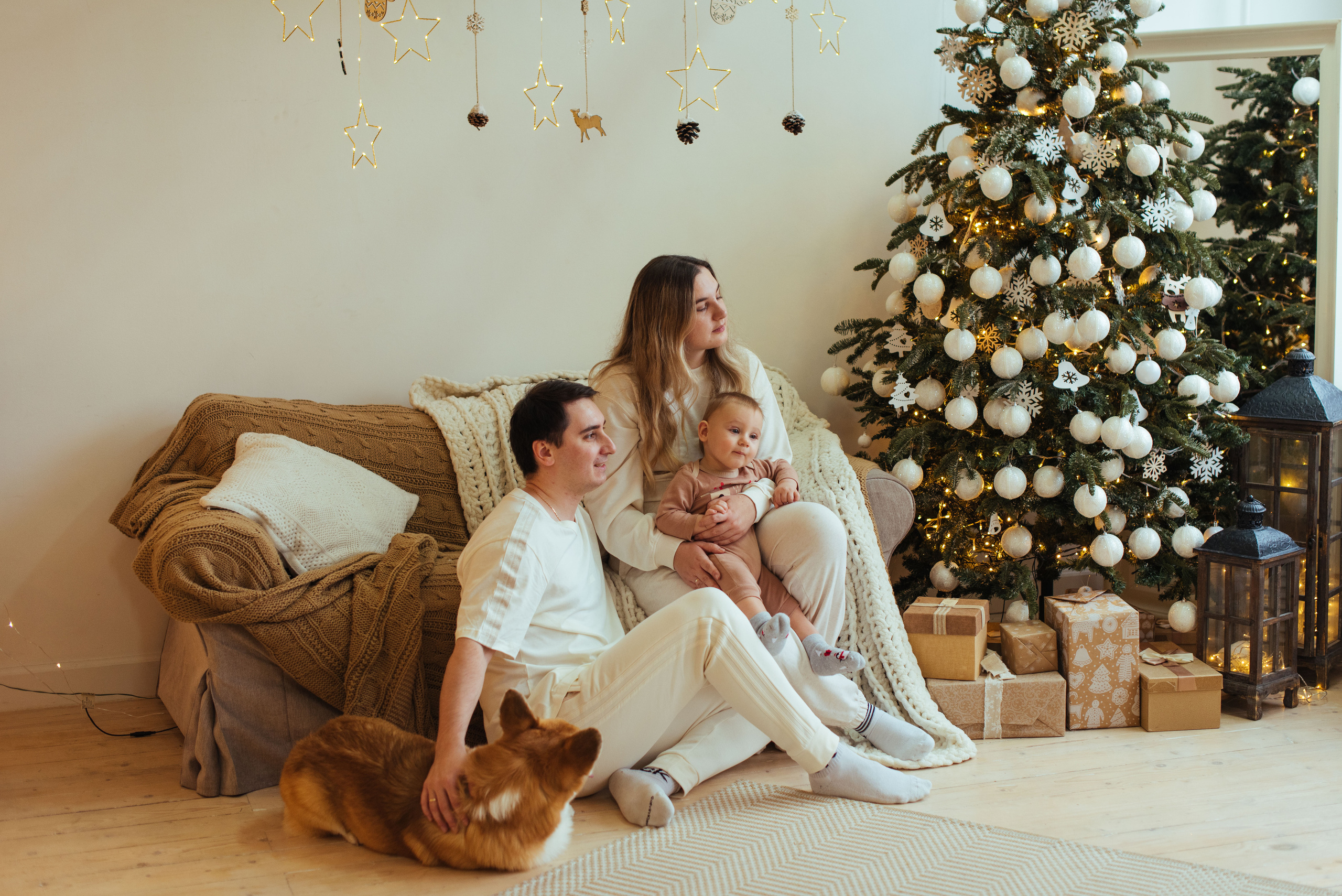 Юлия, Артем, Даня и коржик Дэни. Свадебный фотограф в Москве Анна Полушина