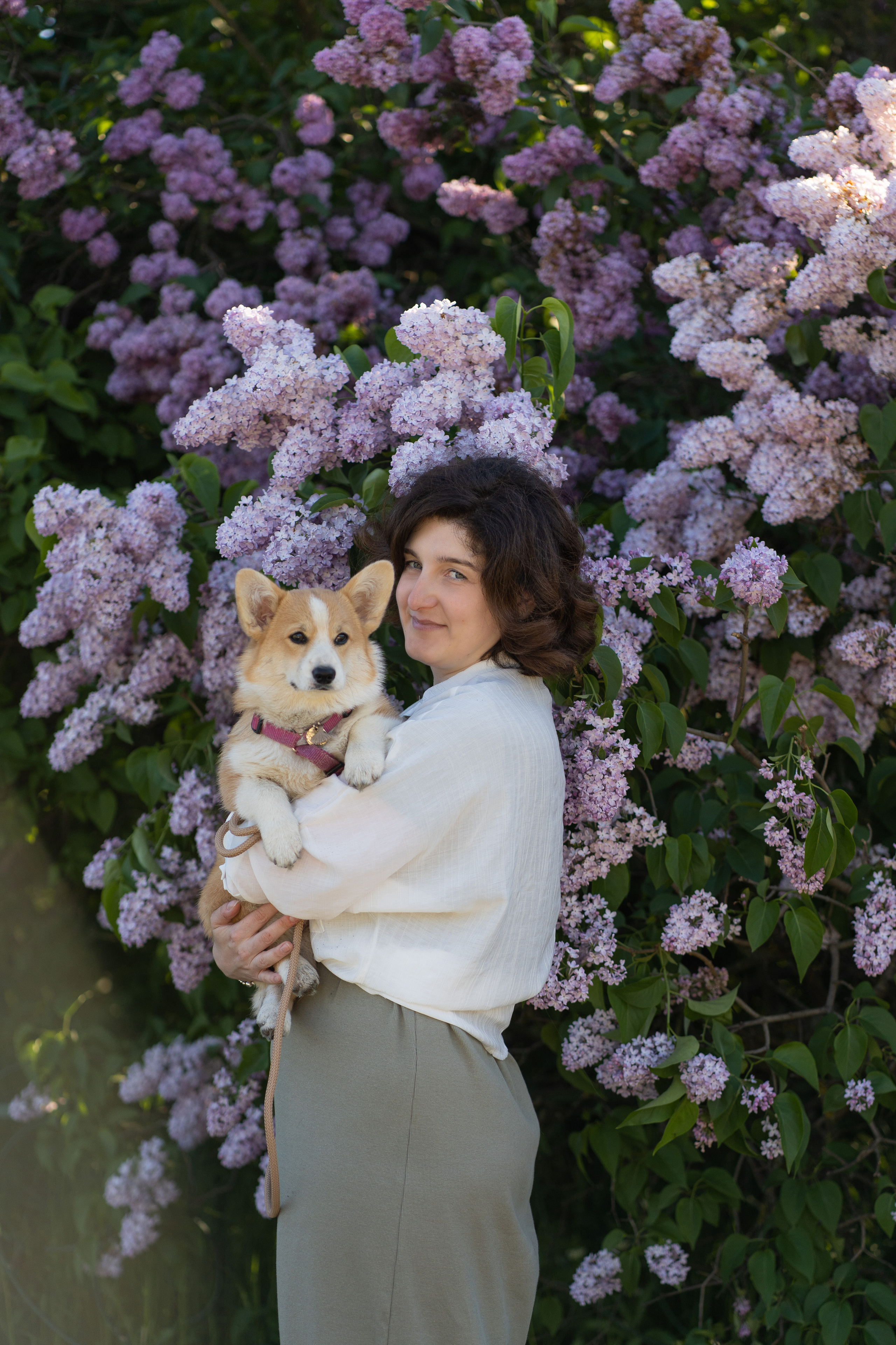 Полина и Стеша, Сиреневый сад. Свадебный фотограф в Москве Анна Полушина