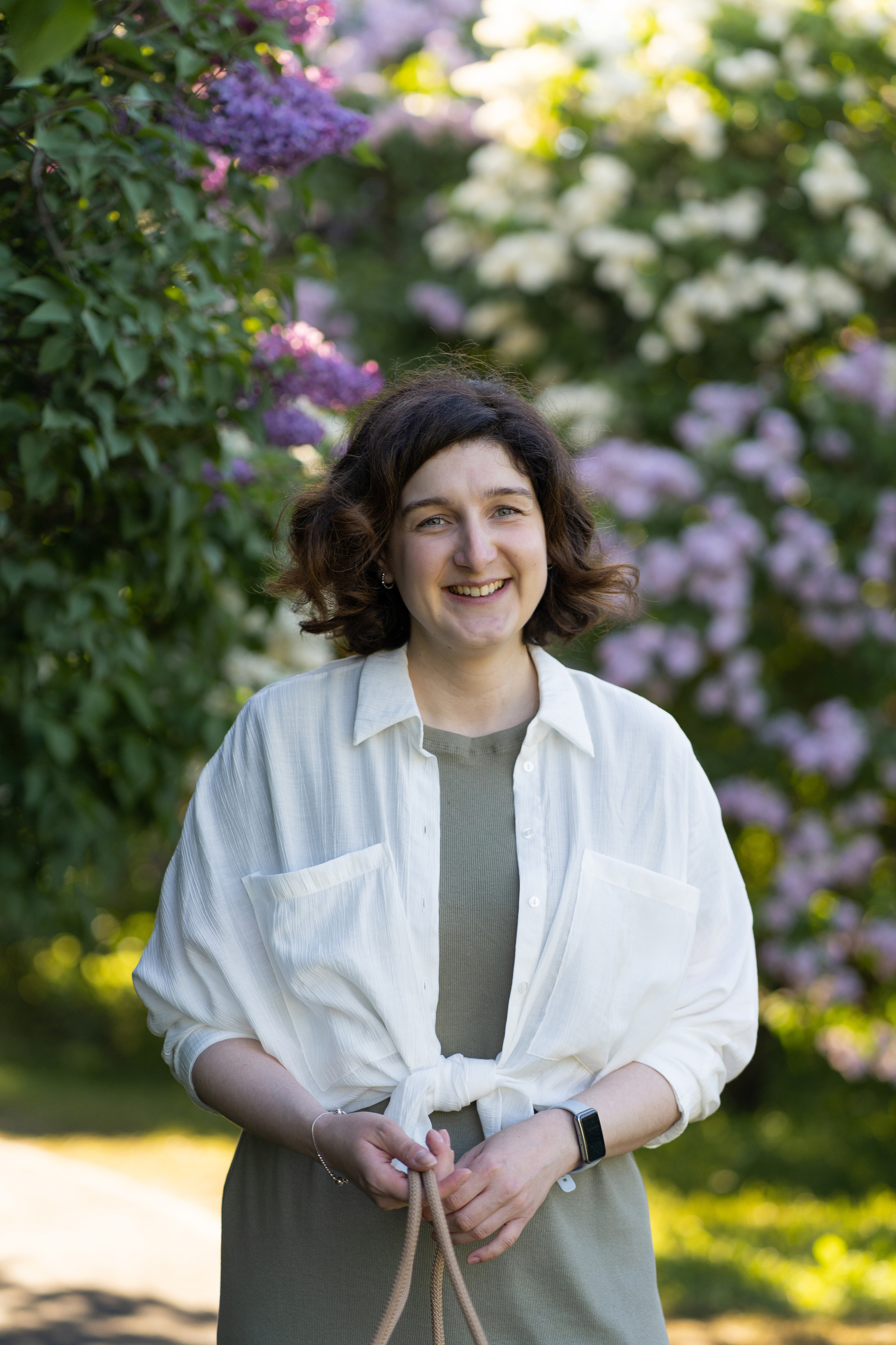 Полина и Стеша, Сиреневый сад. Свадебный фотограф в Москве Анна Полушина