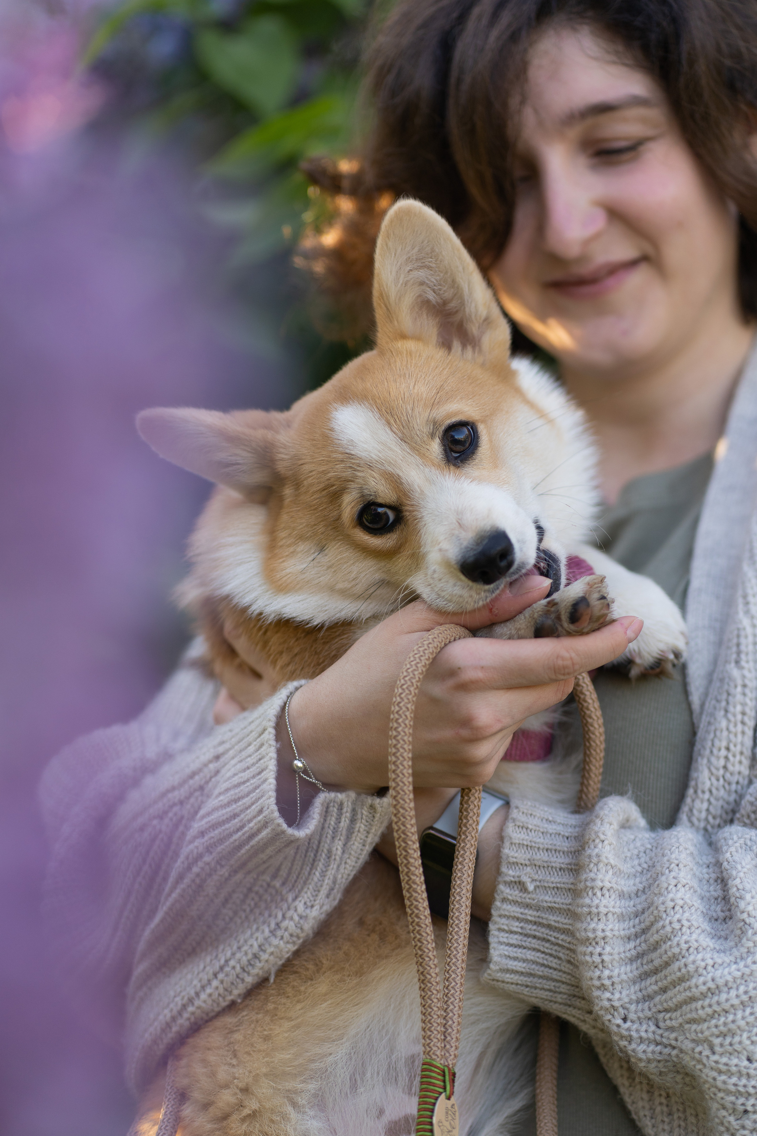 Полина и Стеша, Сиреневый сад. Свадебный фотограф в Москве Анна Полушина