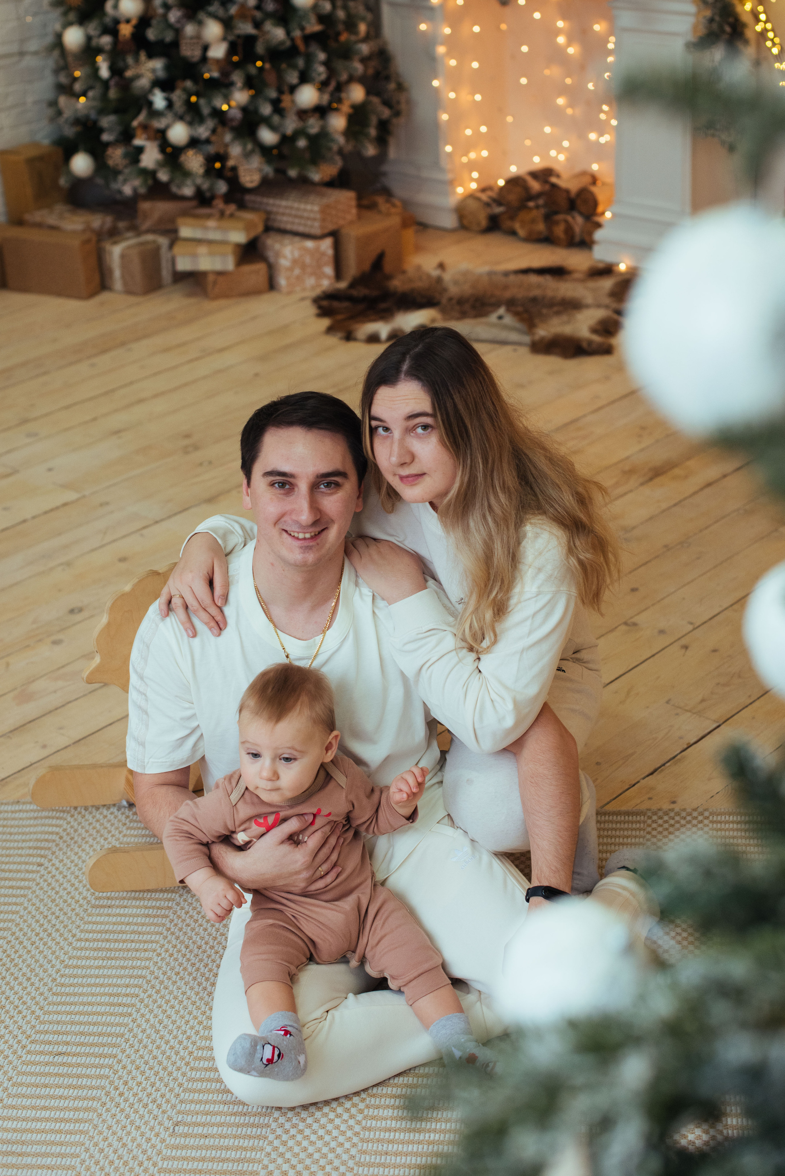 Юлия, Артем, Даня и коржик Дэни. Свадебный фотограф в Москве Анна Полушина