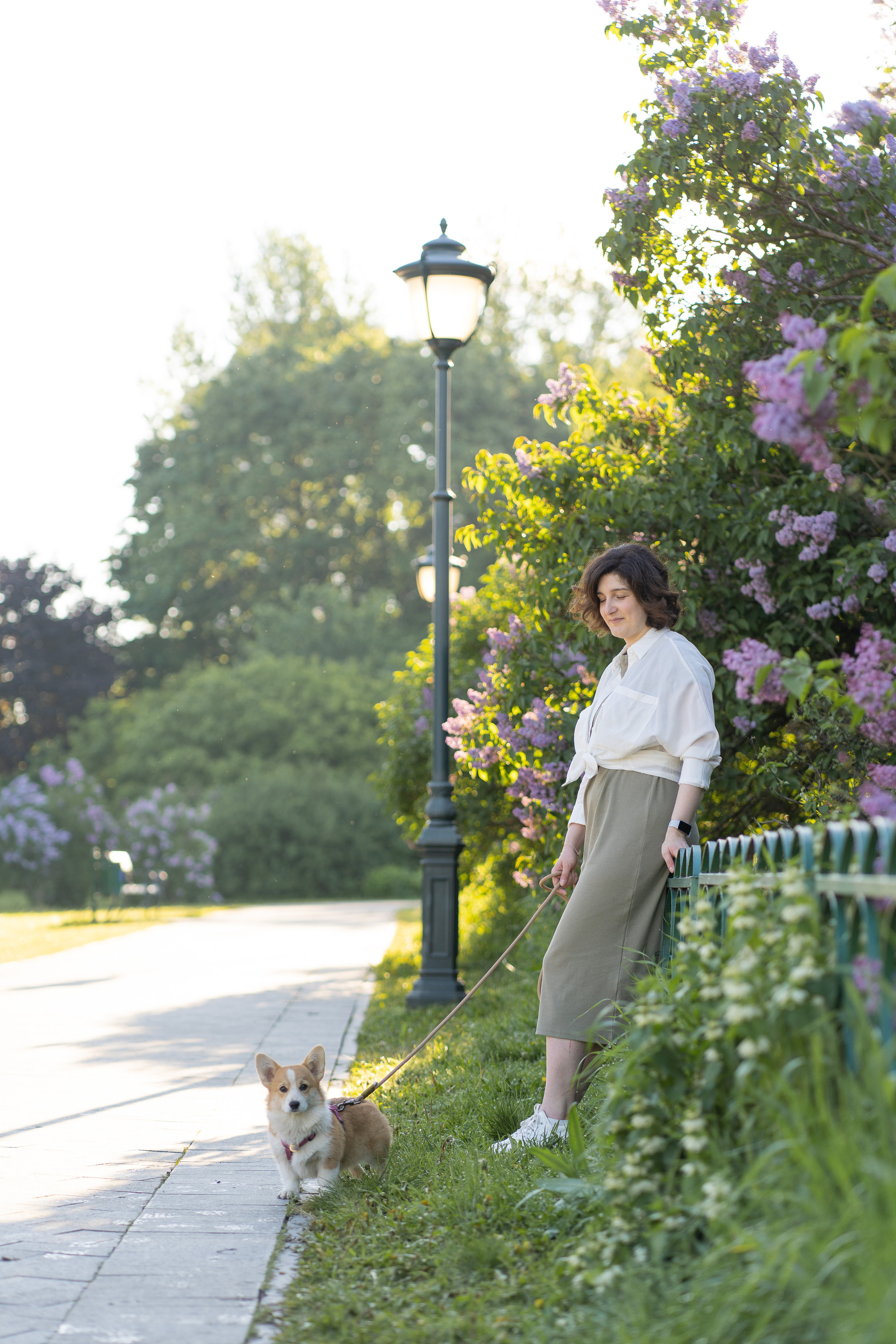 Полина и Стеша, Сиреневый сад. Свадебный фотограф в Москве Анна Полушина