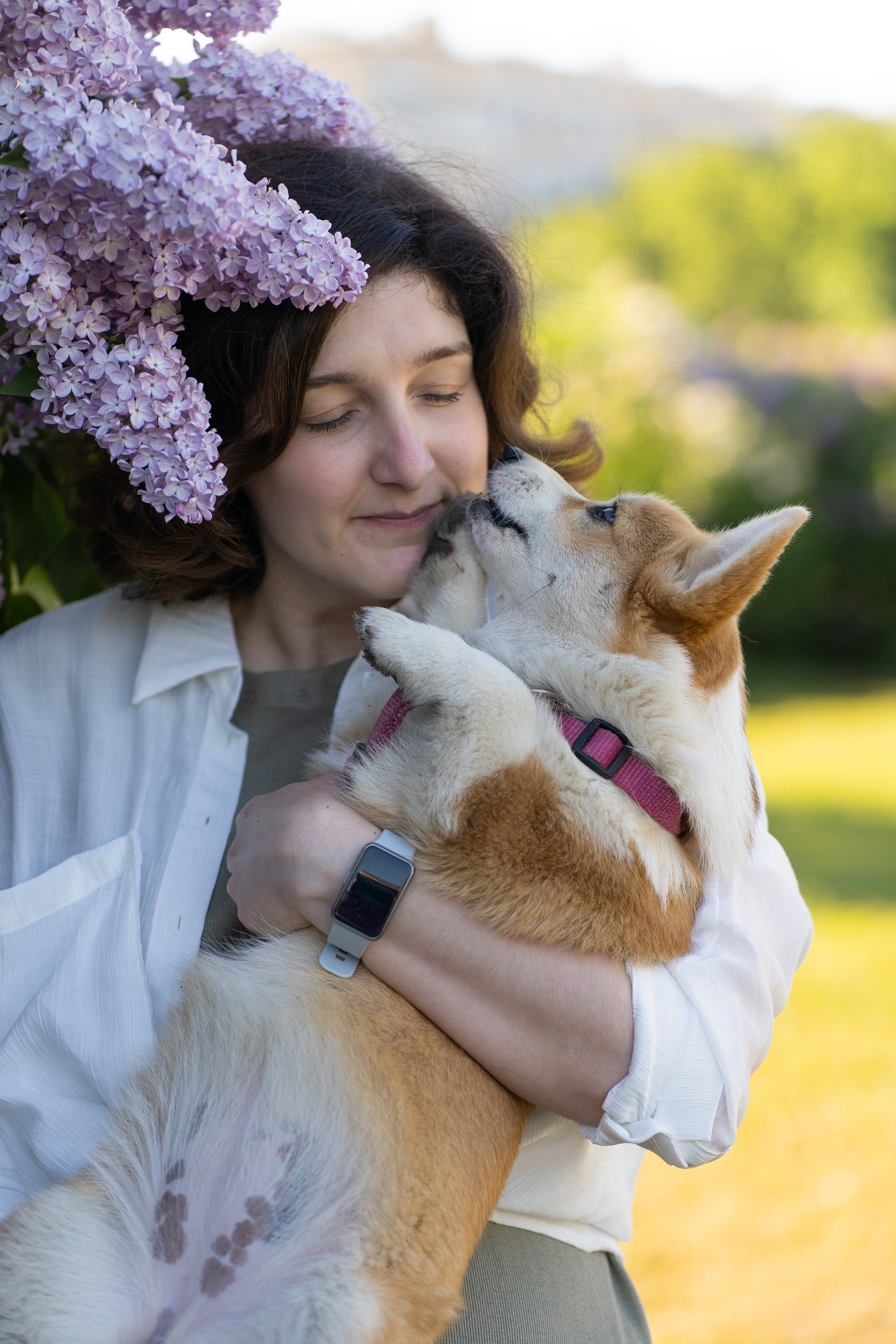 Полина и Стеша, Сиреневый сад. Свадебный фотограф в Москве Анна Полушина