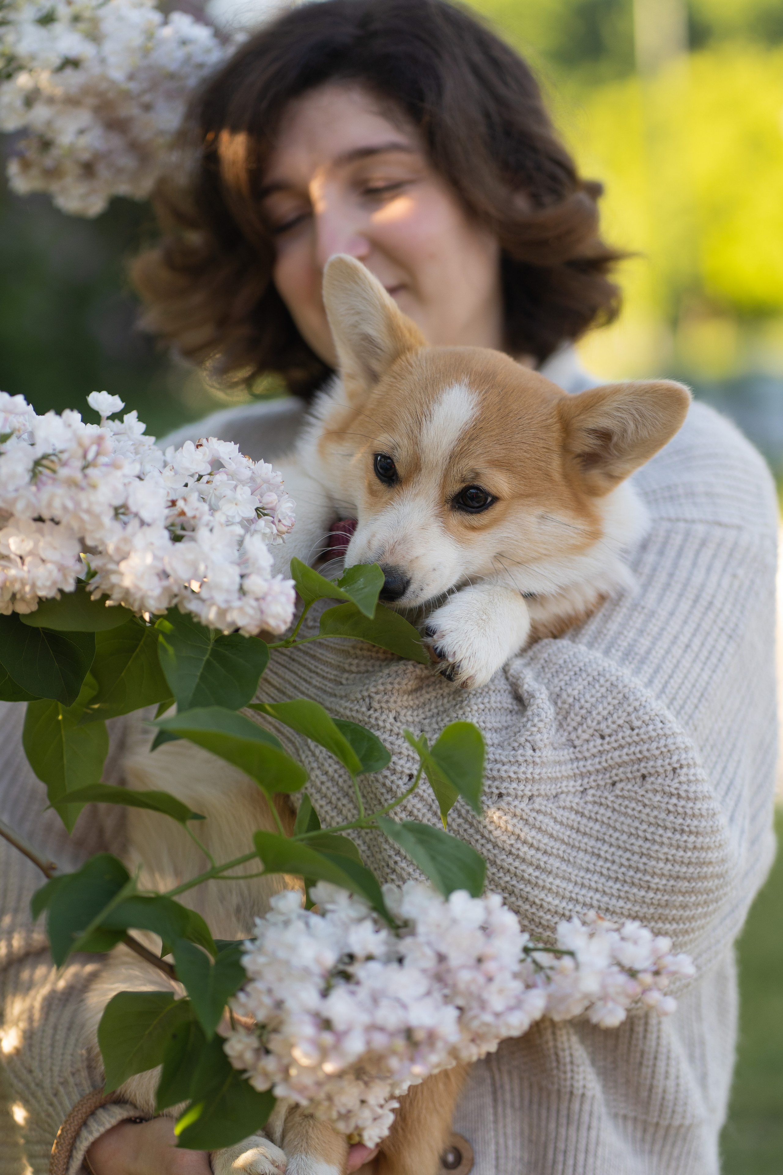 Полина и Стеша, Сиреневый сад. Свадебный фотограф в Москве Анна Полушина