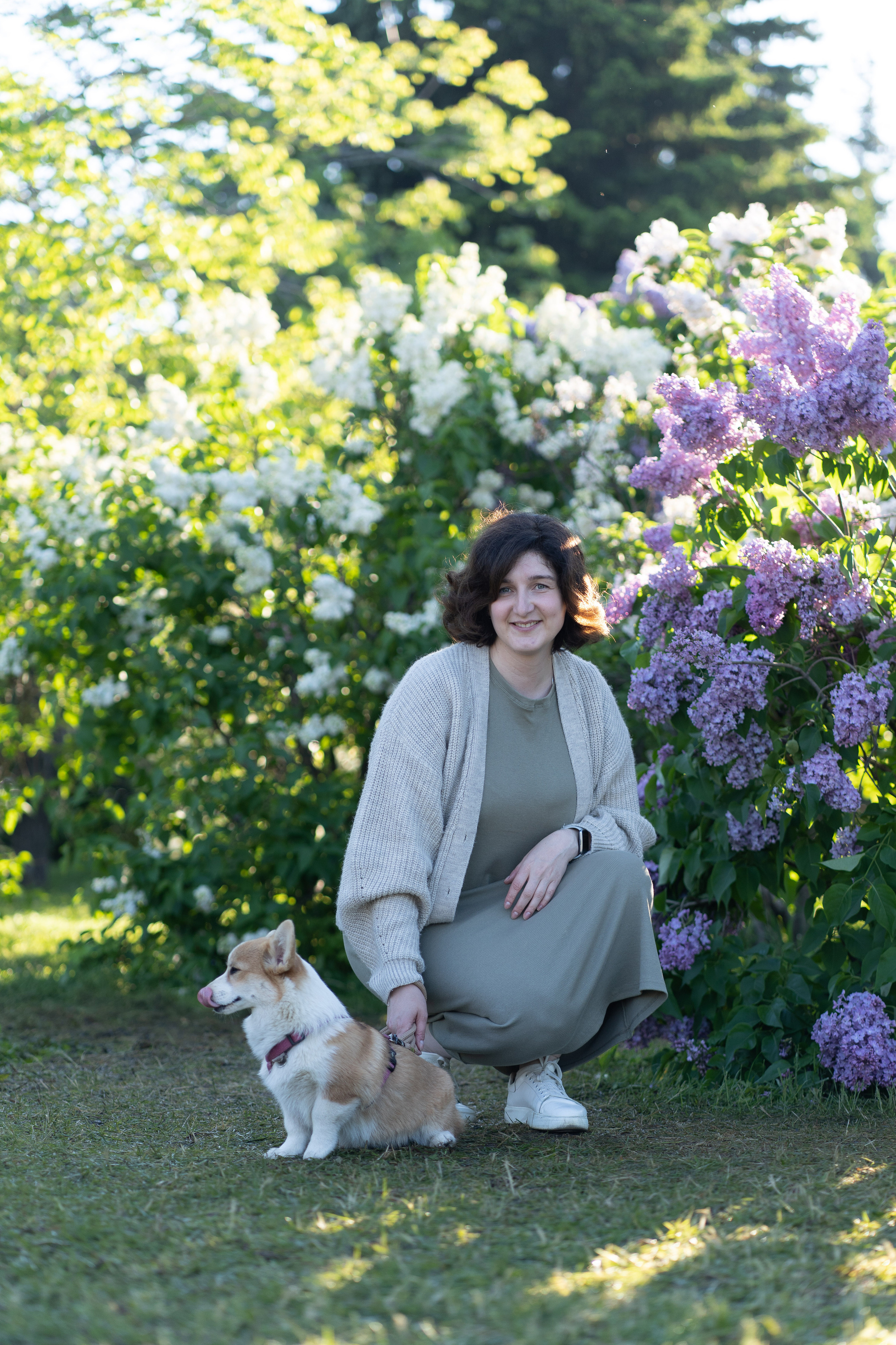 Полина и Стеша, Сиреневый сад. Свадебный фотограф в Москве Анна Полушина