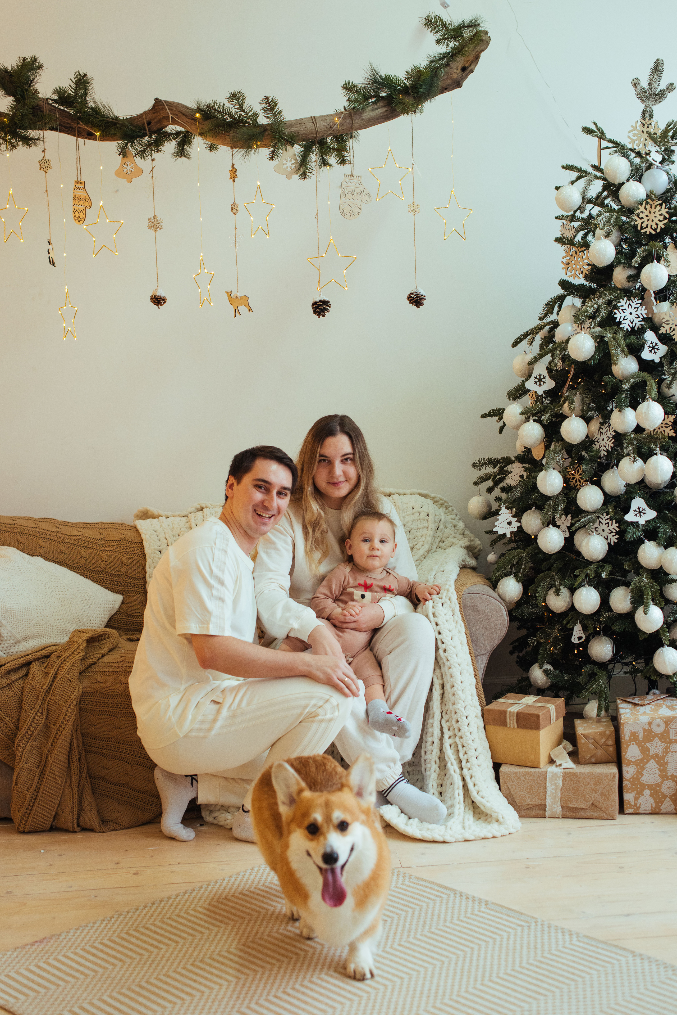 Юлия, Артем, Даня и коржик Дэни. Свадебный фотограф в Москве Анна Полушина