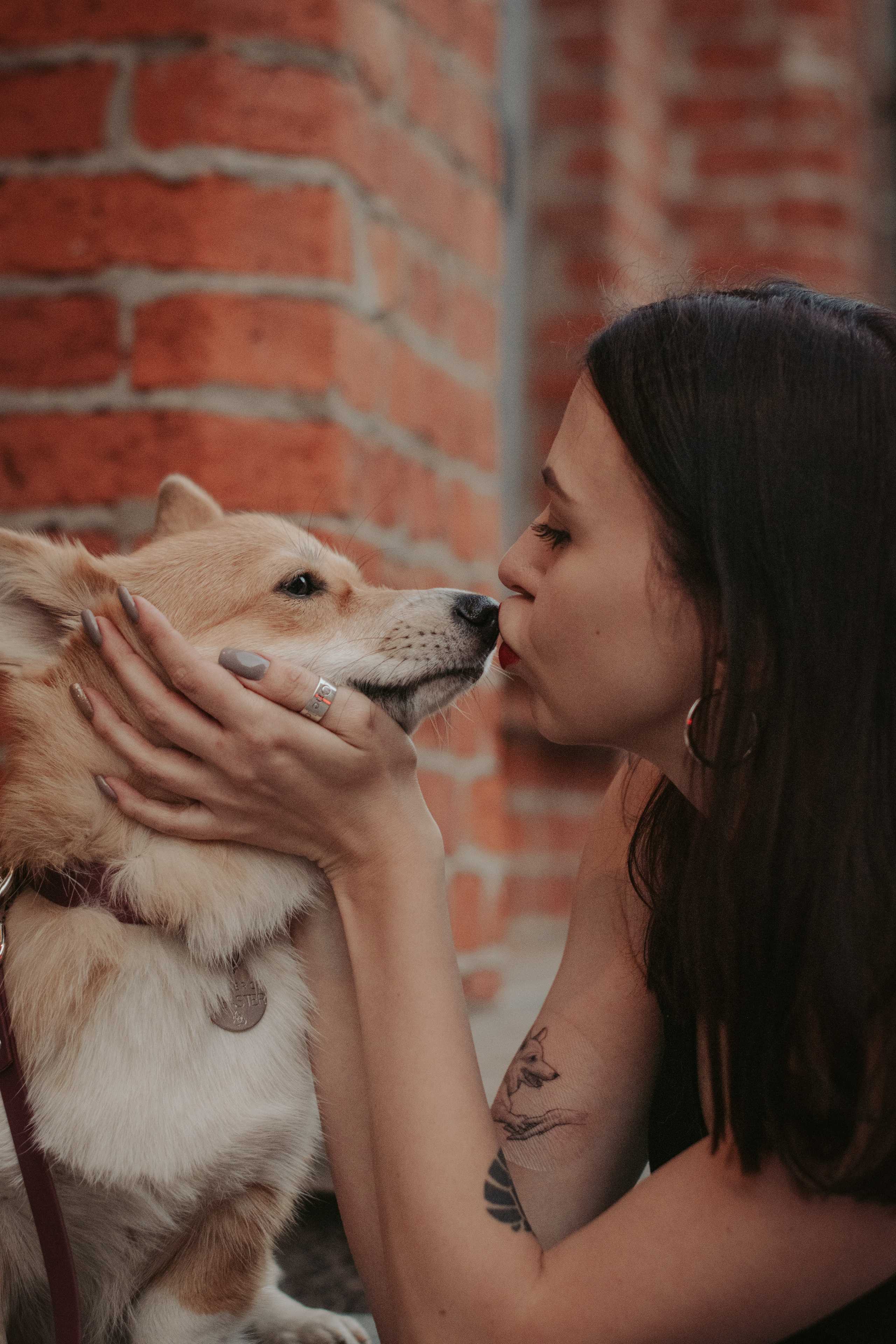 Марина и Мася, Новодевичий сквер. Свадебный фотограф в Москве Анна Полушина