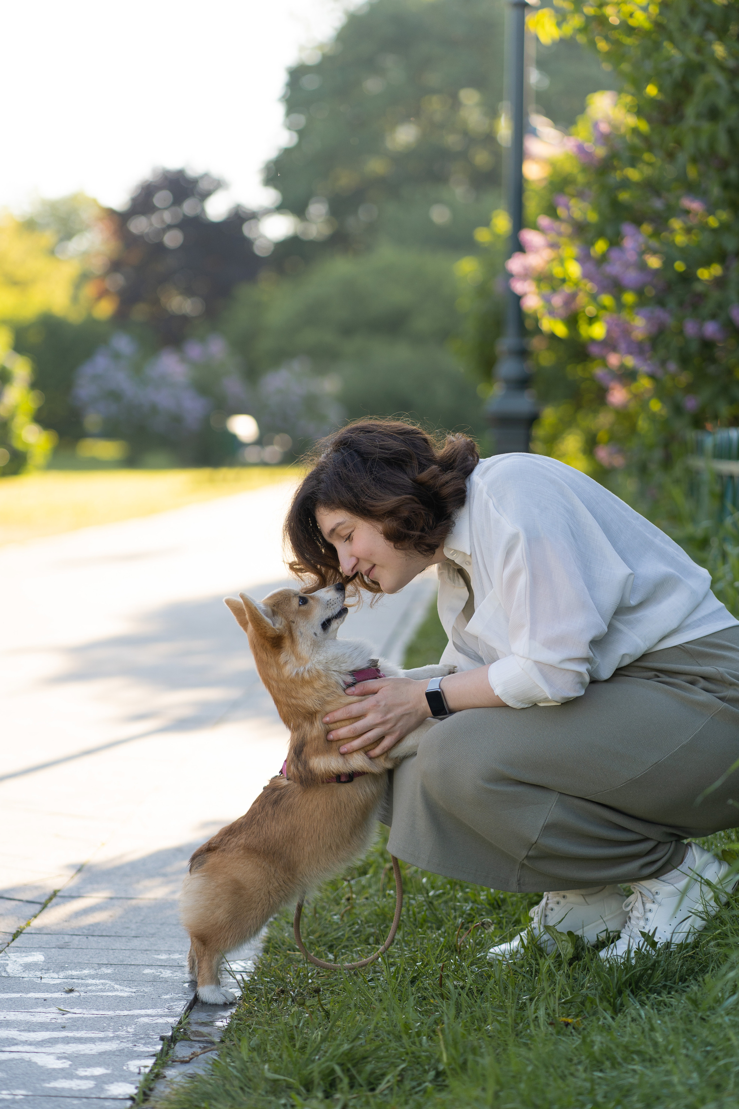 Полина и Стеша, Сиреневый сад. Свадебный фотограф в Москве Анна Полушина