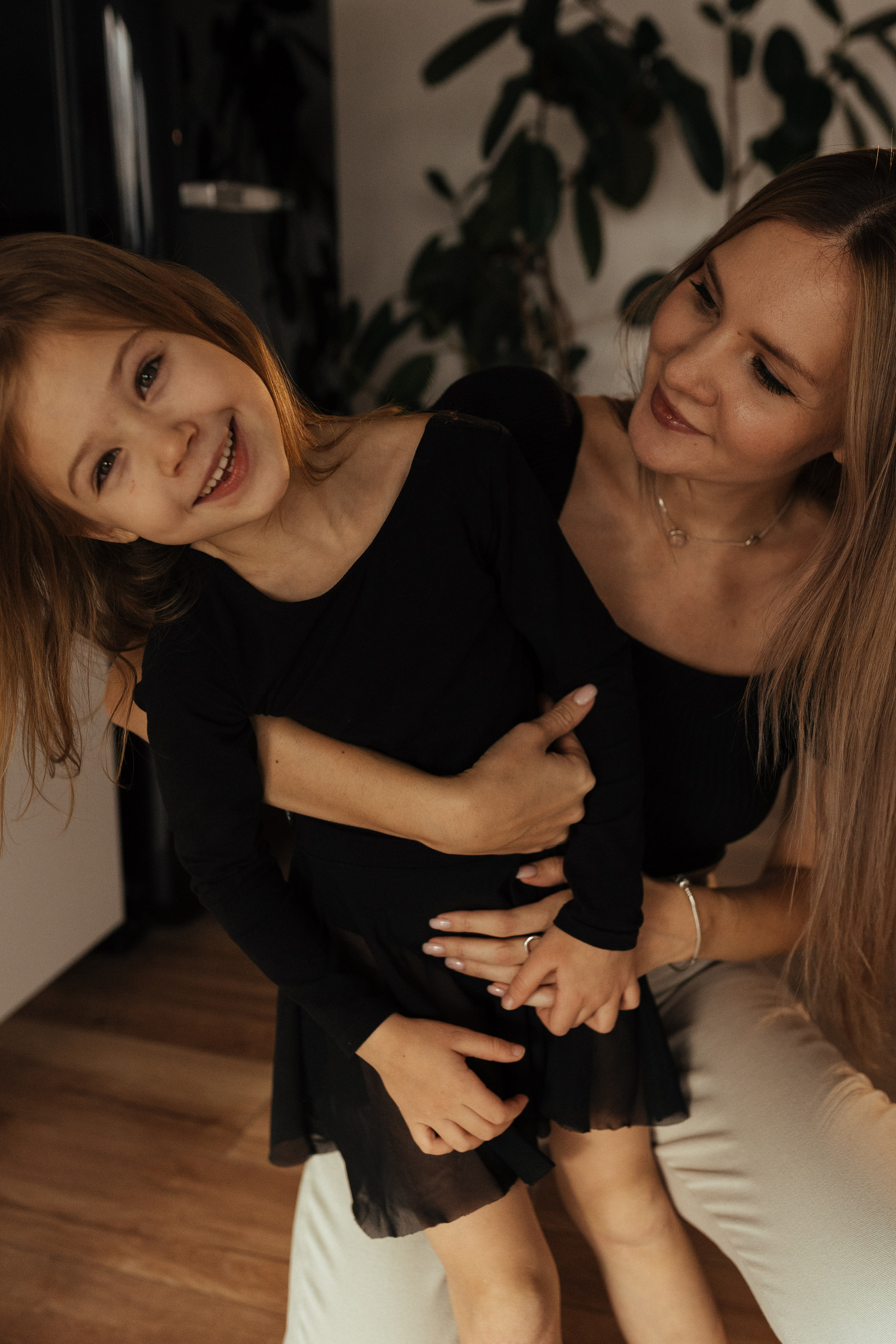 Семейная фотосессия в студии в Москве, семейный фотограф Анна Полушина. Свадебный фотограф в Москве Анна Полушина