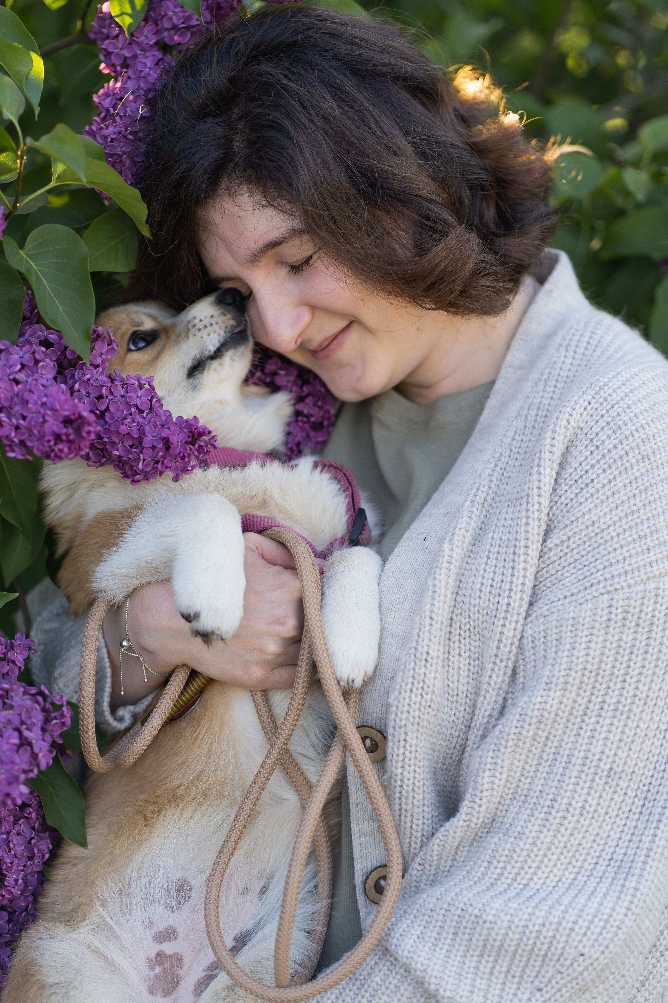 Полина и Стеша, Сиреневый сад. Свадебный фотограф в Москве Анна Полушина