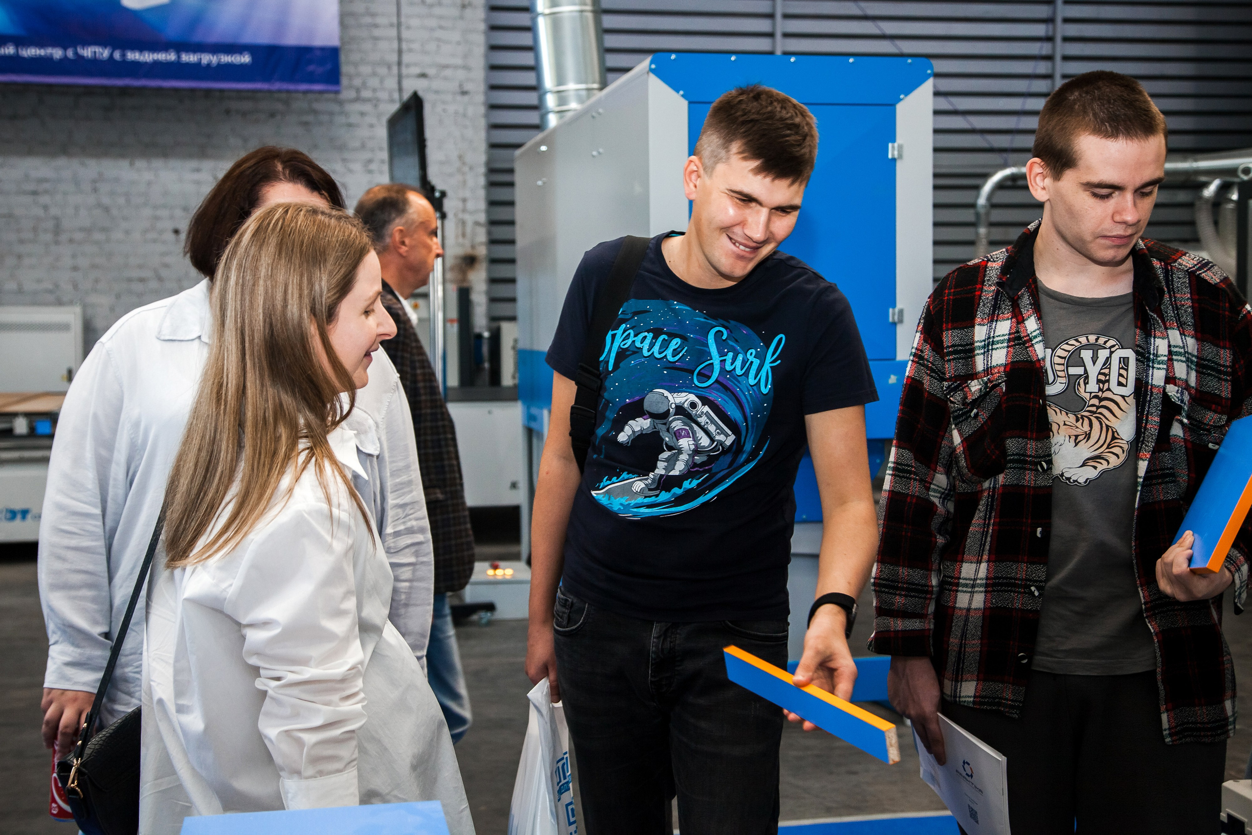 Выставка ТЕСТ-ДРАЙВ.МЕБЕЛЬНОЕ ПРОИЗВОДСТВО И ДЕРЕВООБРАБОТКА. БРЯНСК 2023. Портретный, семейный, свадебный фотограф в Брянске Маргарита Василькова