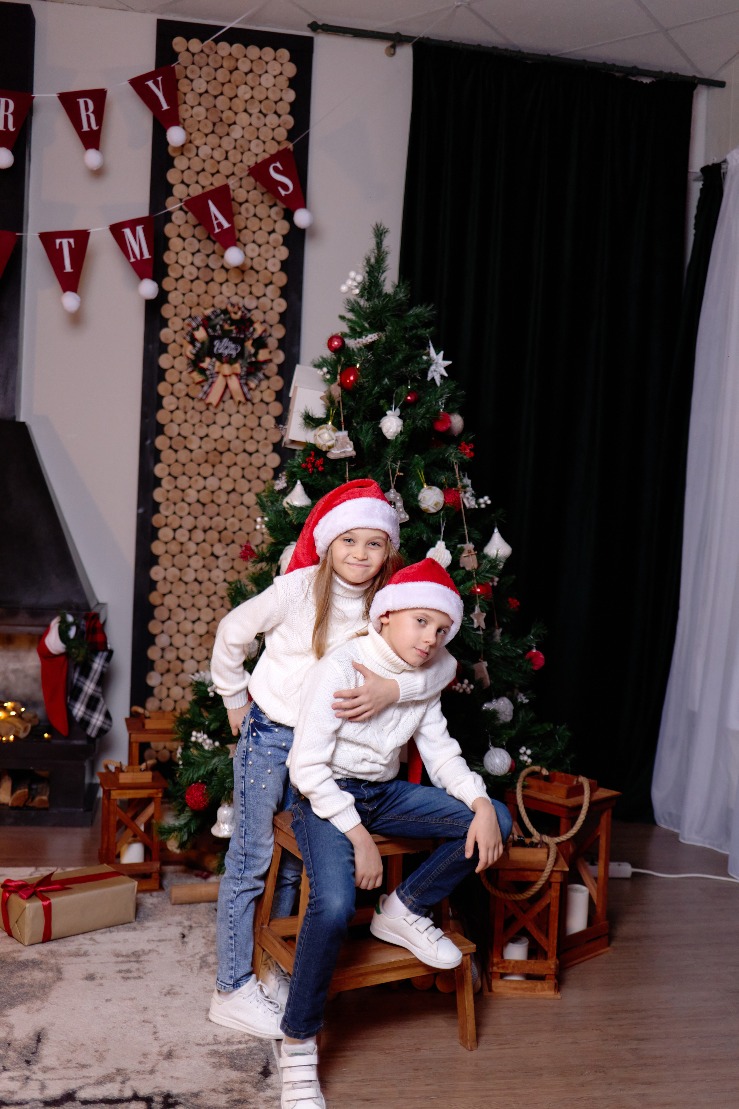 Виктория. Фотограф Выпускные альбомы Таганрог Сергей Коробченко