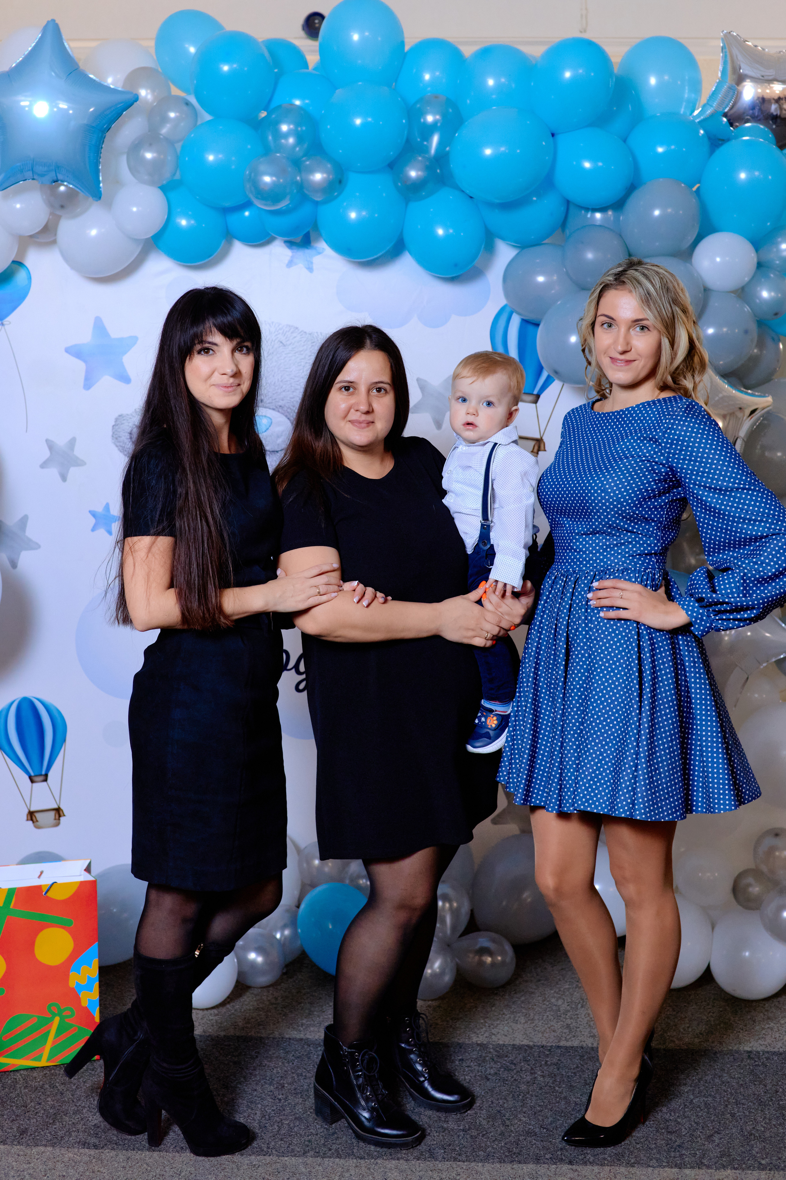 Юбилей 2. Фотограф Выпускные альбомы Таганрог Сергей Коробченко