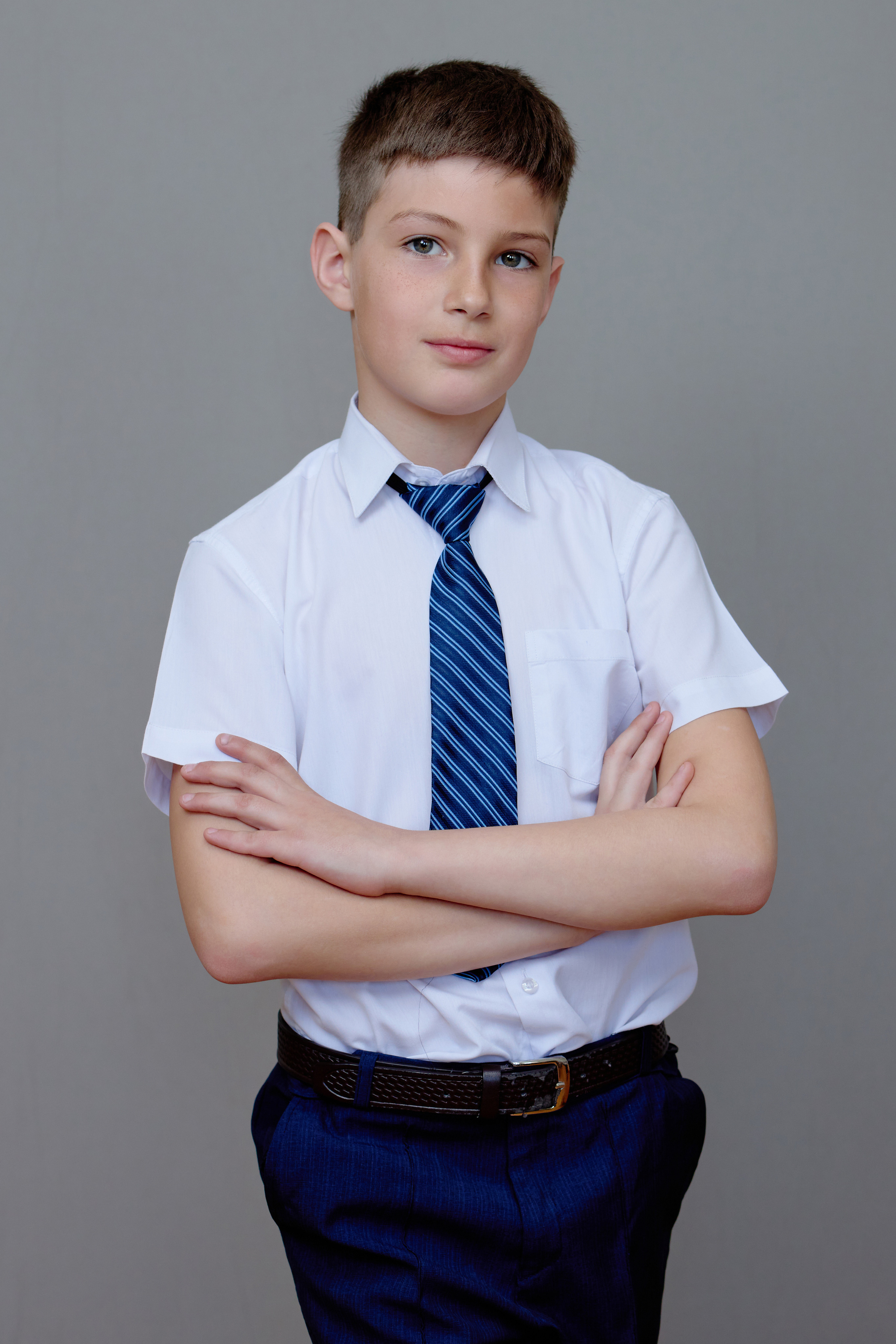 Портреты 4 класс для выпускного альбома таганрог. Фотограф Выпускные альбомы Таганрог Сергей Коробченко