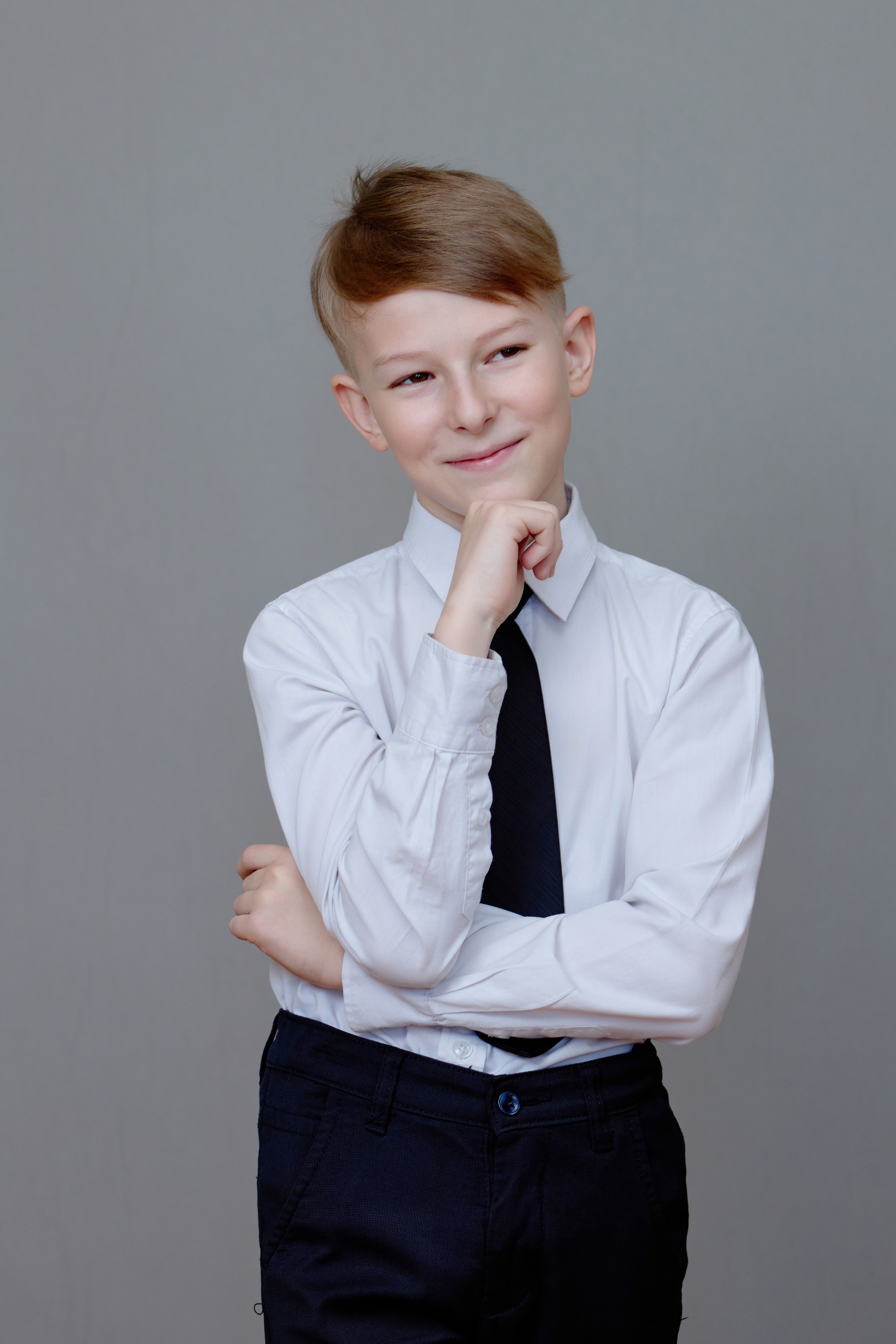 Портреты 4 класс для выпускного альбома таганрог. Фотограф Выпускные альбомы Таганрог Сергей Коробченко