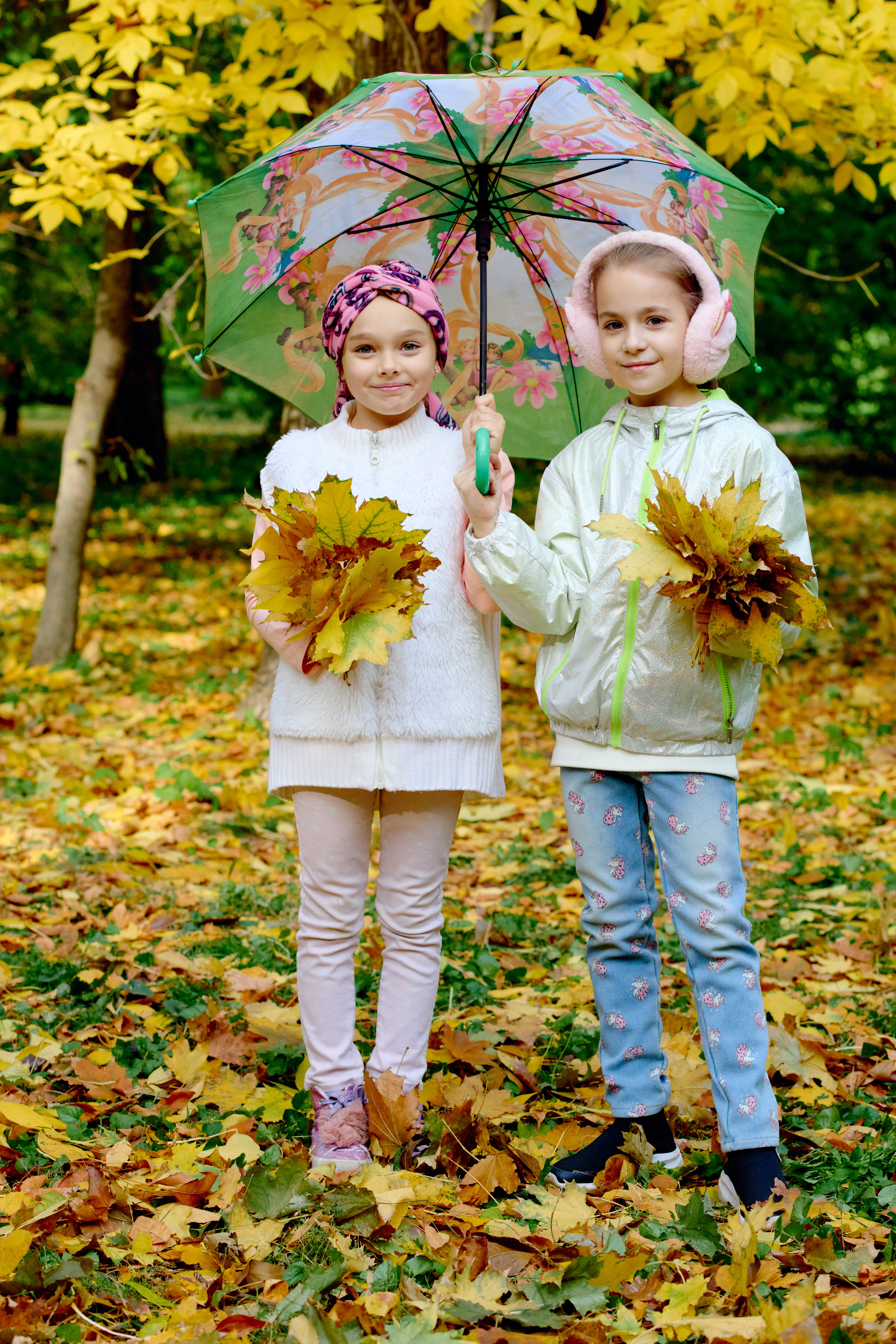 Сьемка на выпускнык альбомы на улице таганрог. Фотограф Выпускные альбомы Таганрог Сергей Коробченко