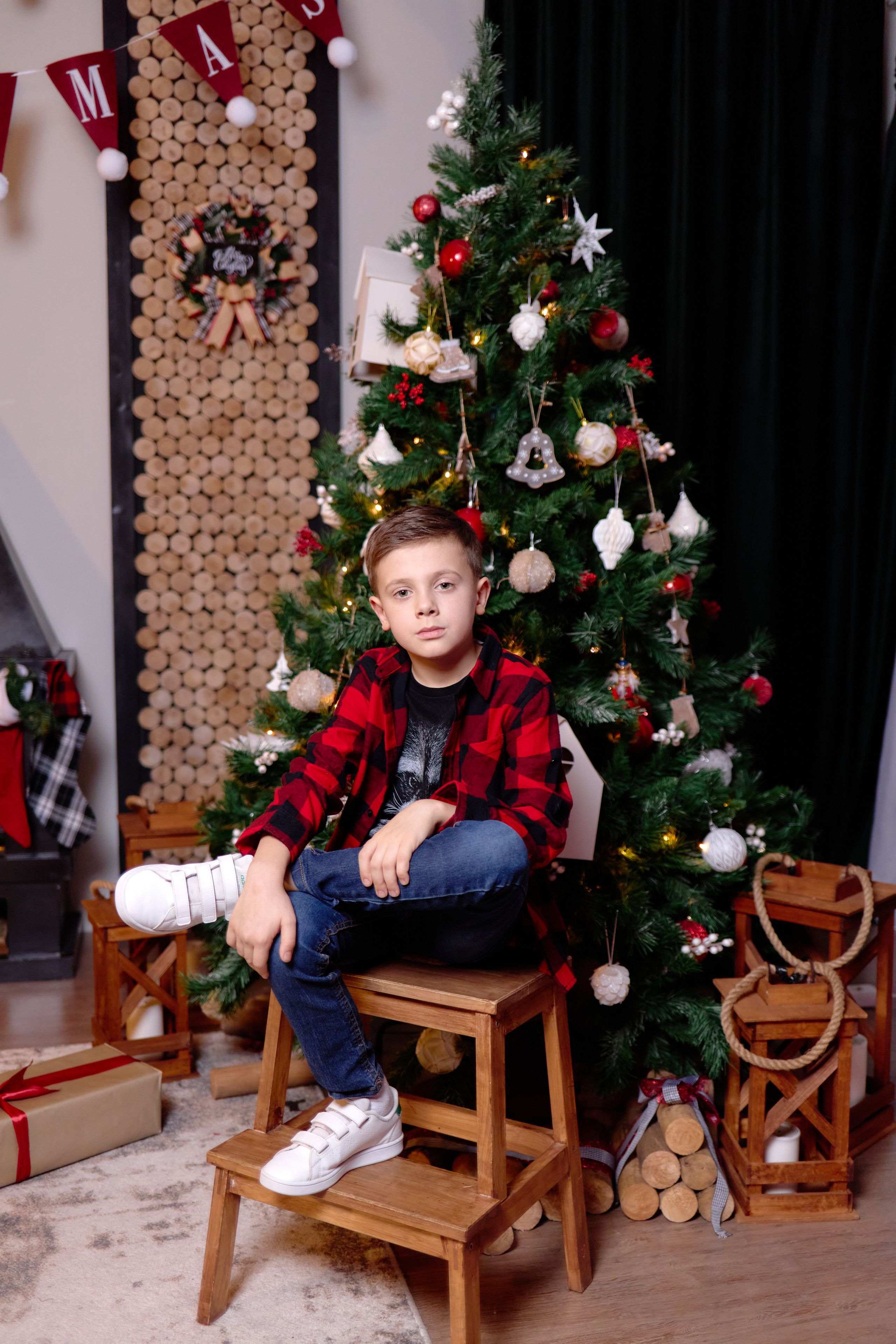 Виктория. Фотограф Выпускные альбомы Таганрог Сергей Коробченко