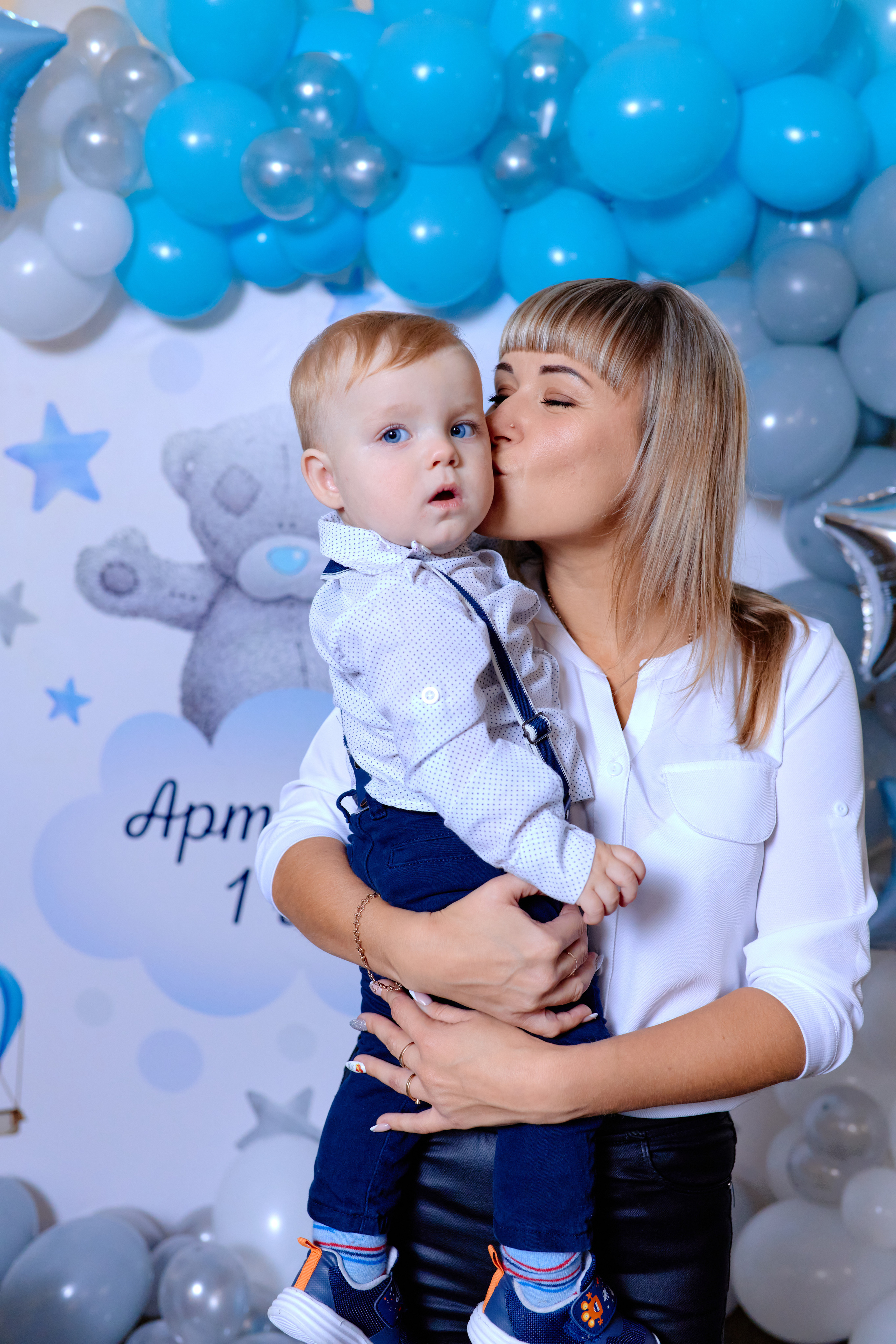 Юбилей 2. Фотограф Выпускные альбомы Таганрог Сергей Коробченко