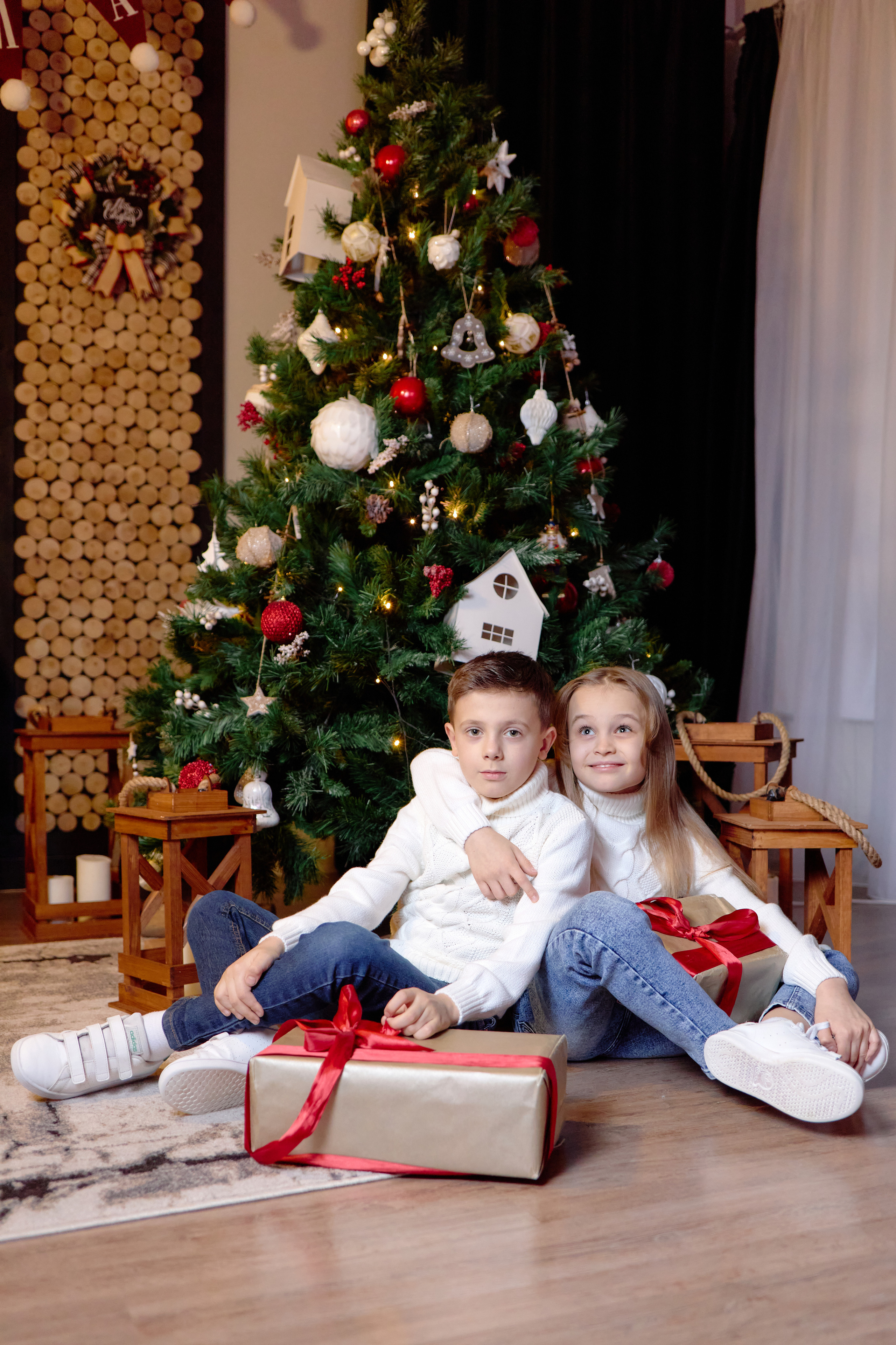 Виктория. Фотограф Выпускные альбомы Таганрог Сергей Коробченко
