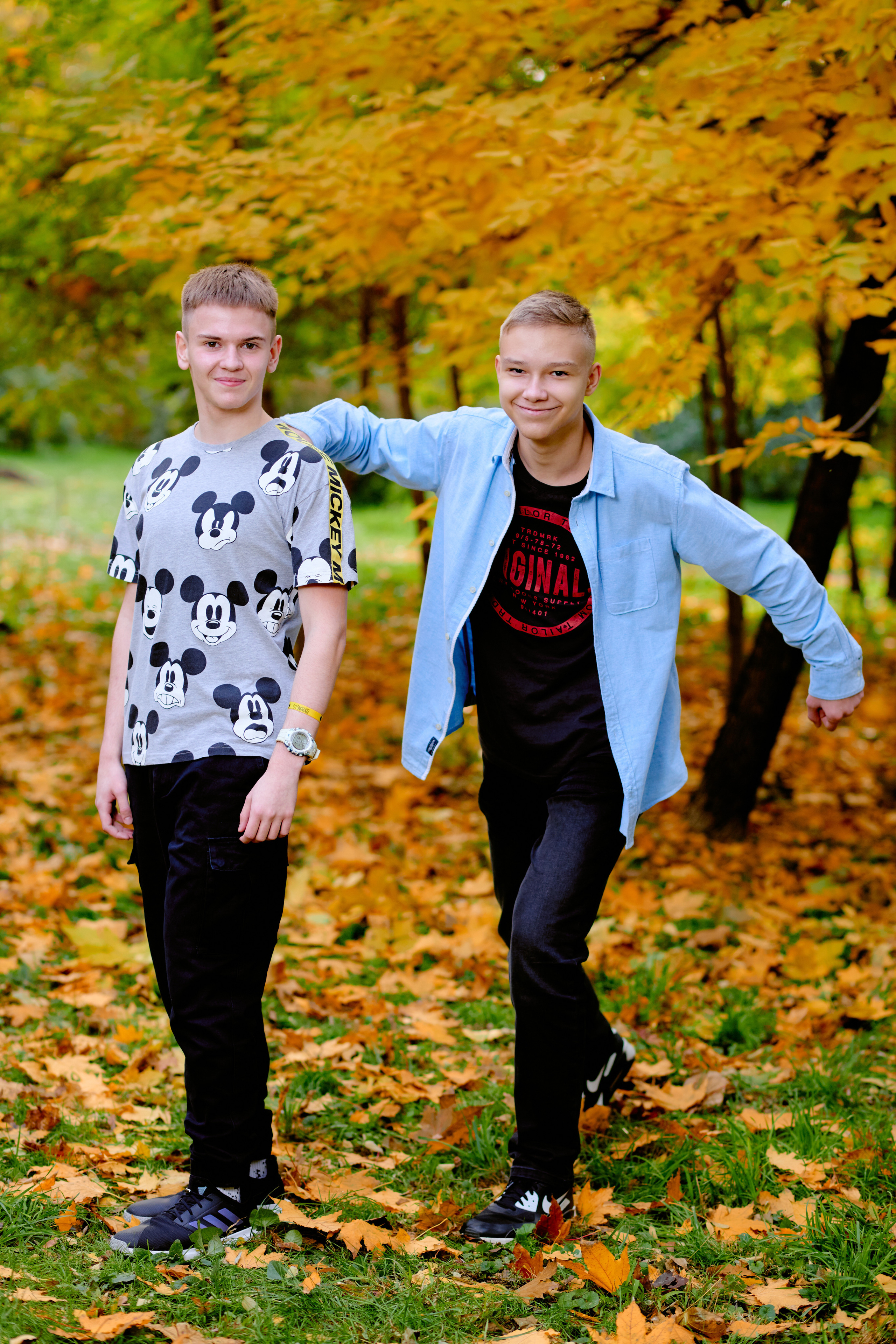 Сьемки старших классов в Таганроге. Фотограф Выпускные альбомы Таганрог Сергей Коробченко