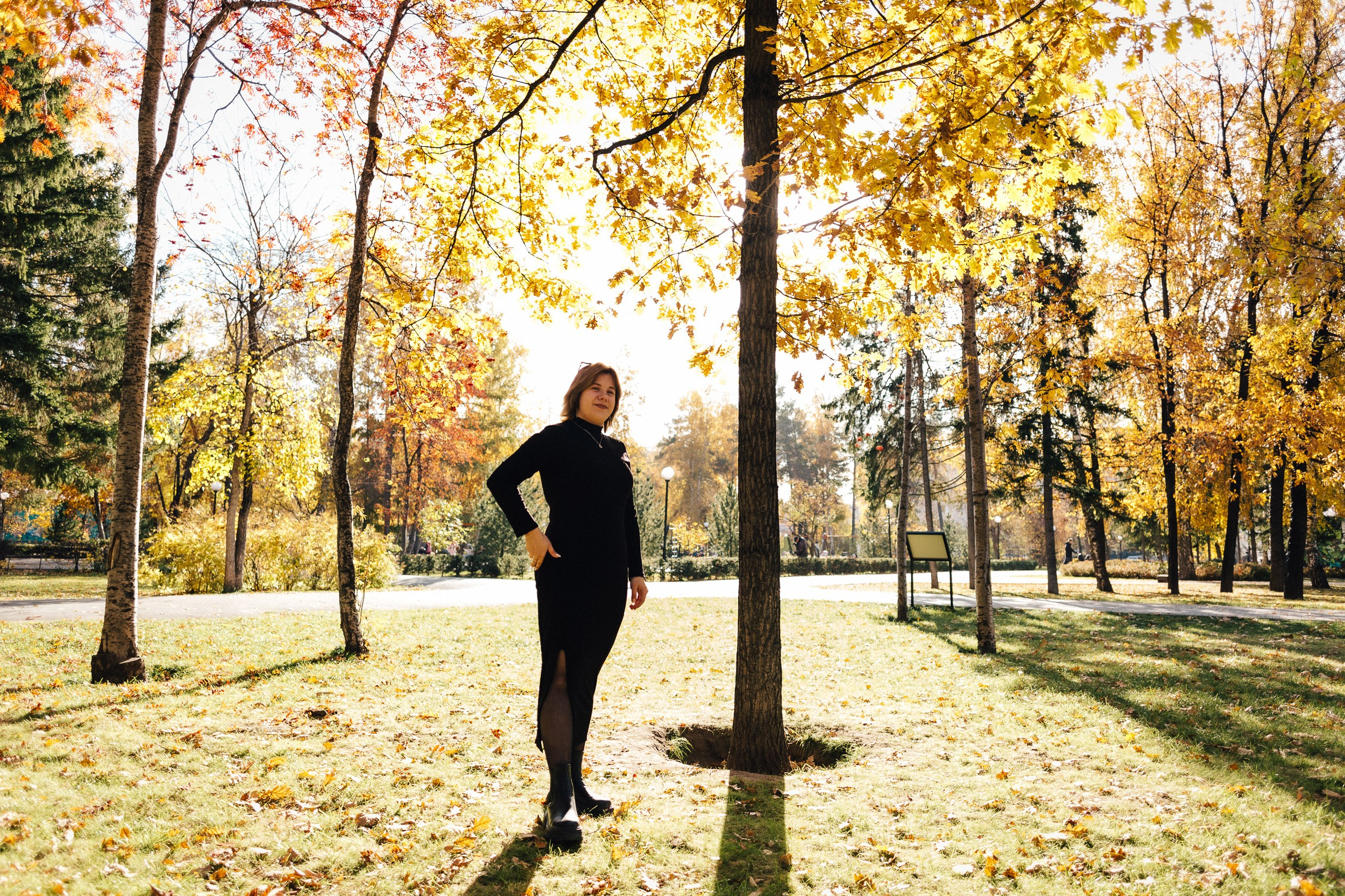 Осенняя женская фотосессия на улице. Портретный и репортажный фотограф. Мыльников Илья