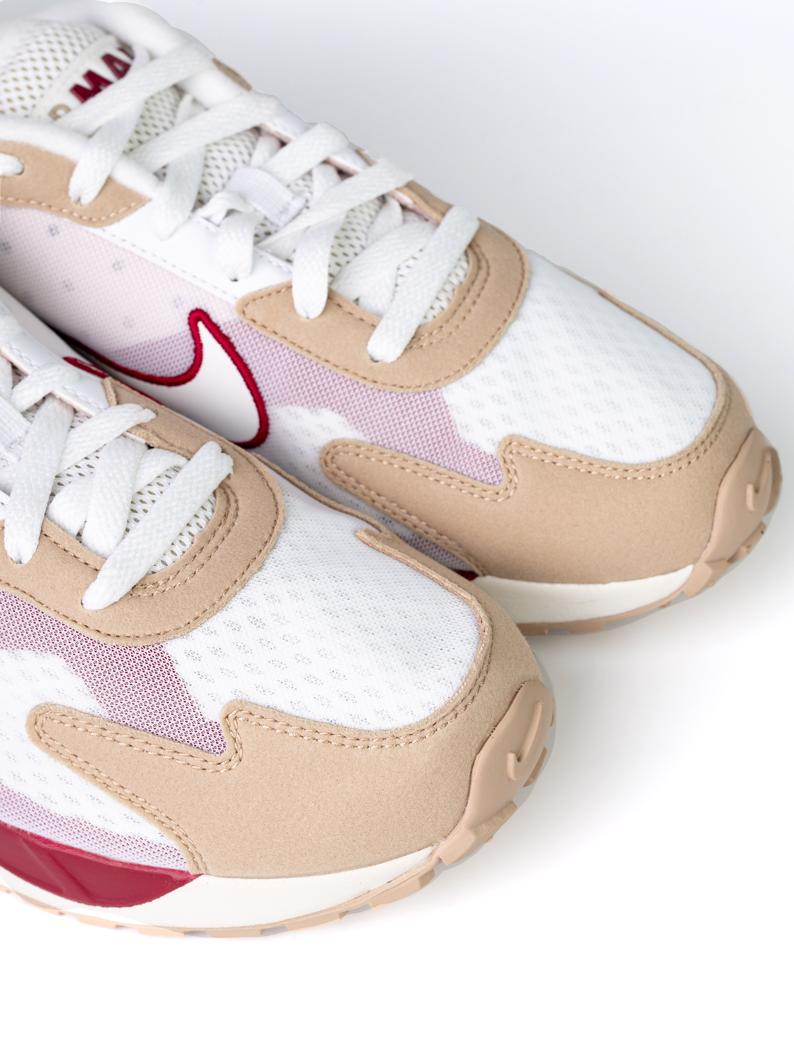 Одежда, обувь, аксессуары. Предметный фотограф в Санкт-Петербурге Елена Хлебосолова