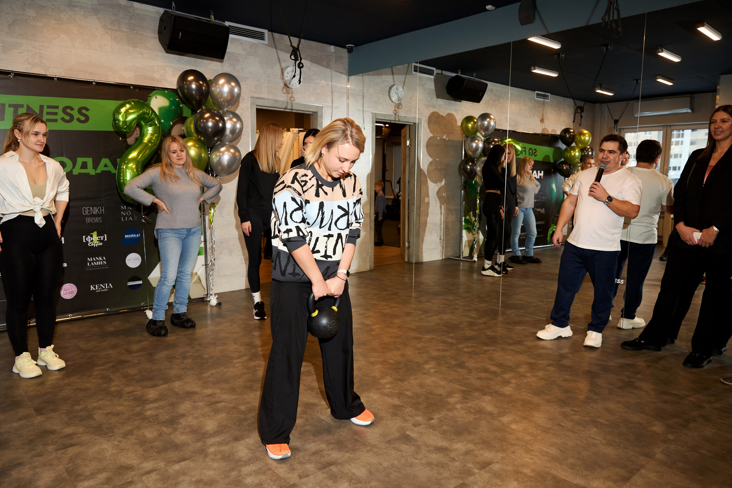 SQ — ФИТНЕС. 2 ГОДА. Фотограф Липецк. Фотограф в Липецке Татьяна Минаева. Портретный фотограф Липецк. Свадебный фотограф Липецк. Бизнес фотограф Липецк