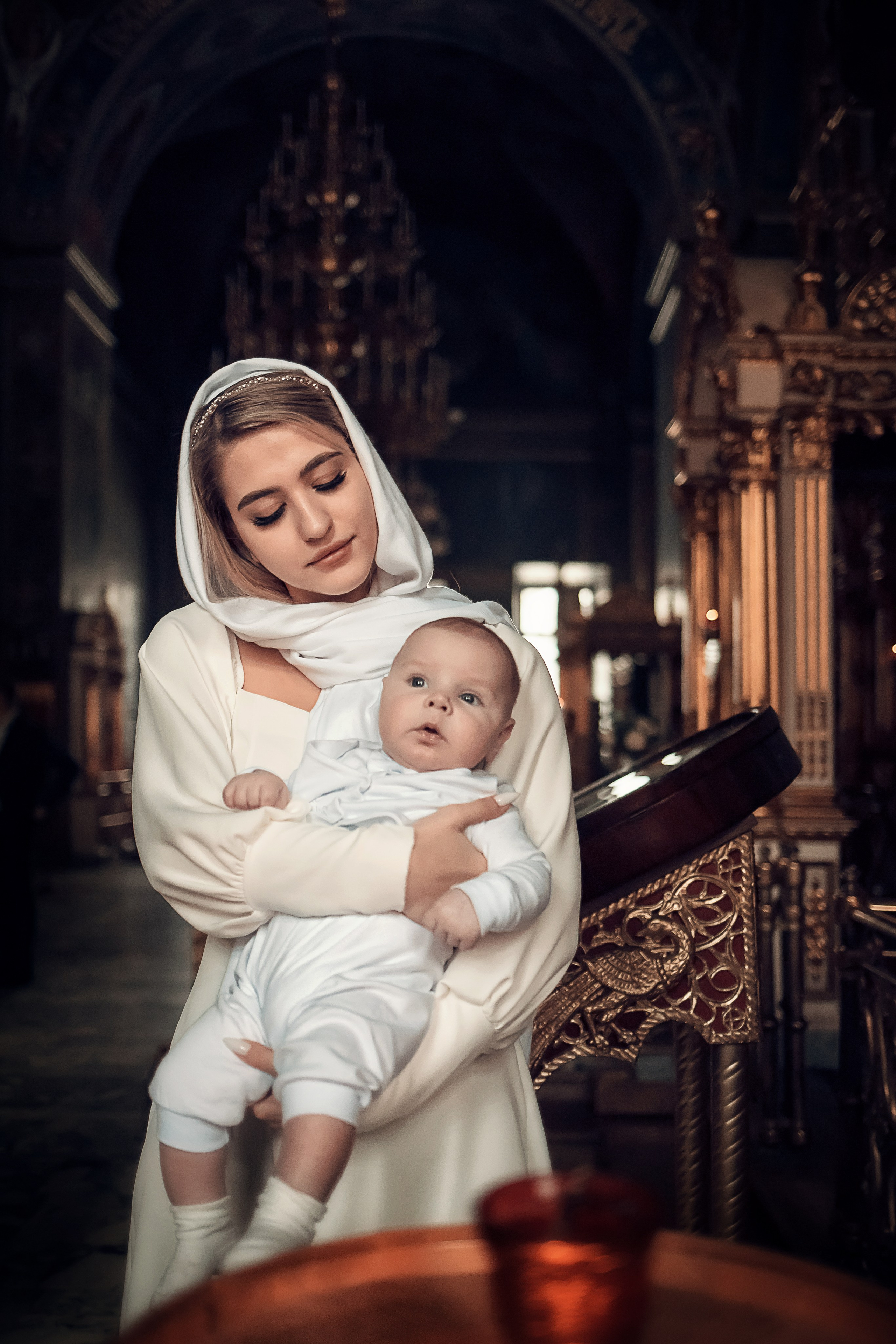 Съемка крещения ребенка в храме Воскресения Словущего