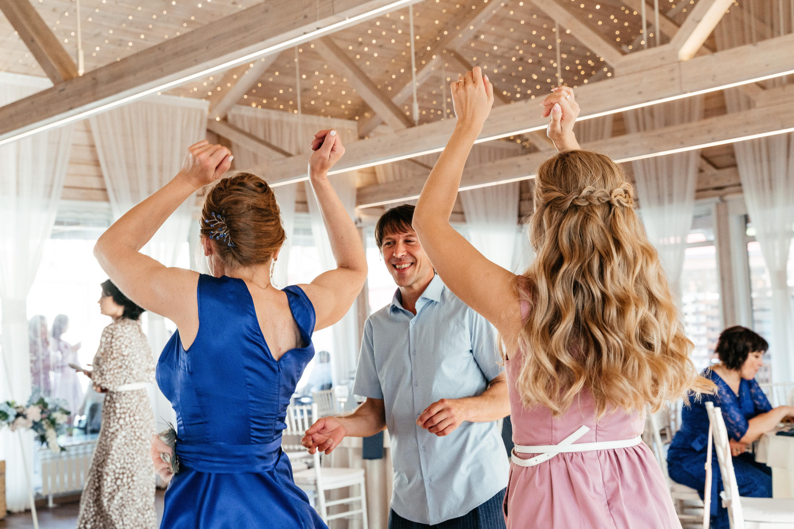 M | K. Свадебный и семейный фотограф в Новосибирске Светлана Варутина