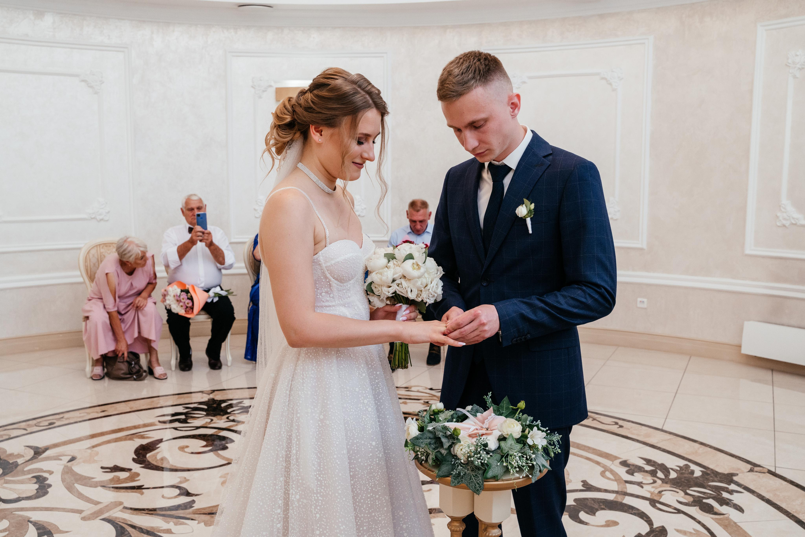 M | K. Свадебный и семейный фотограф в Новосибирске Светлана Варутина