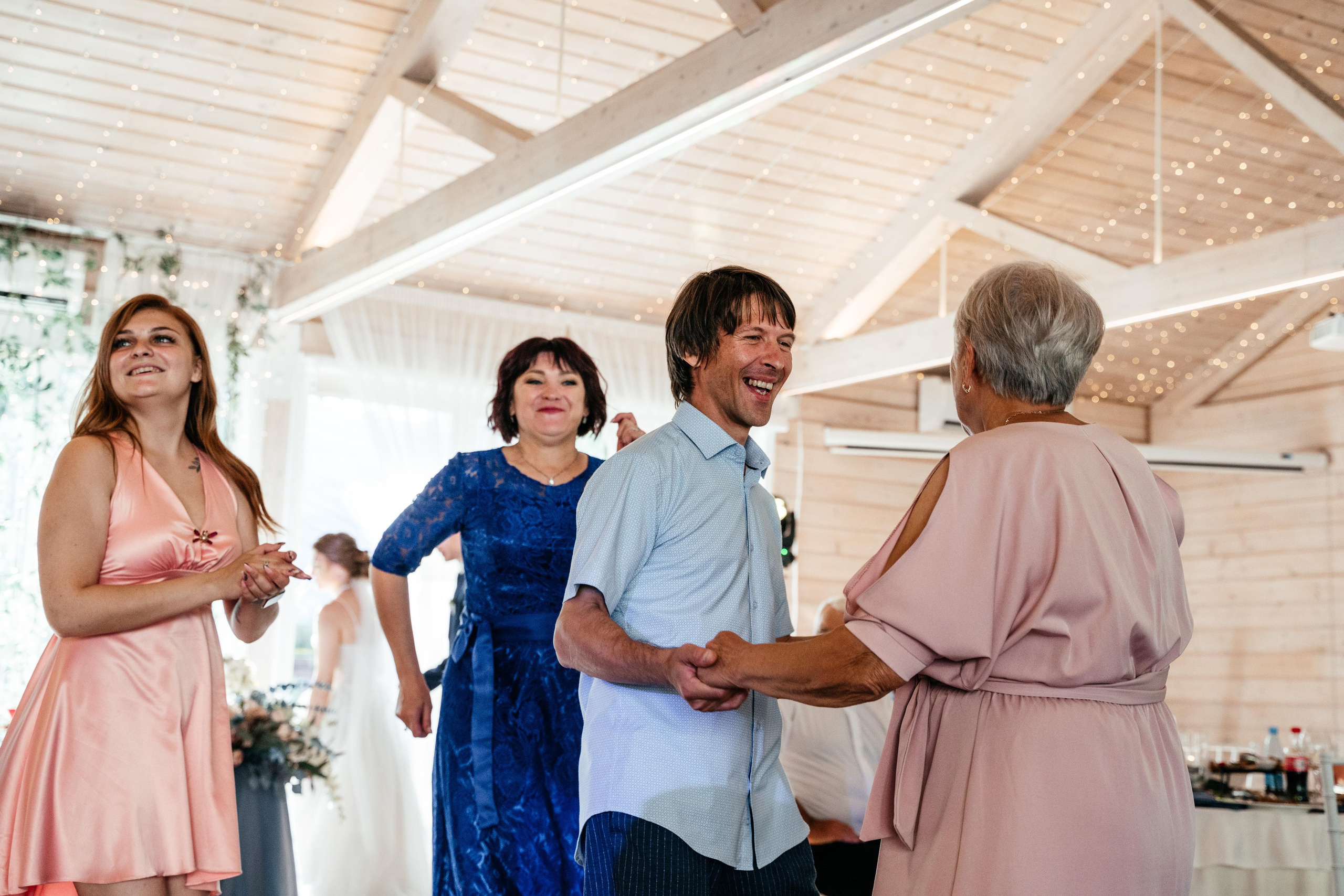 M | K. Свадебный и семейный фотограф в Новосибирске Светлана Варутина