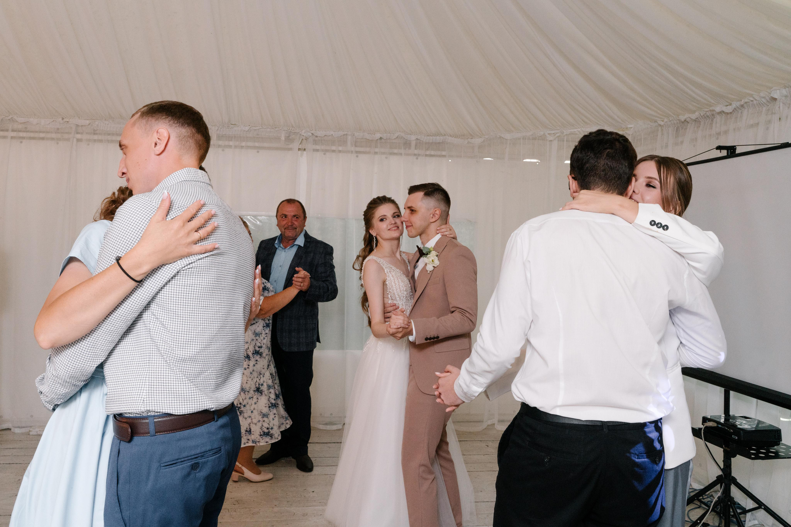 N | A. Свадебный и семейный фотограф в Новосибирске Светлана Варутина